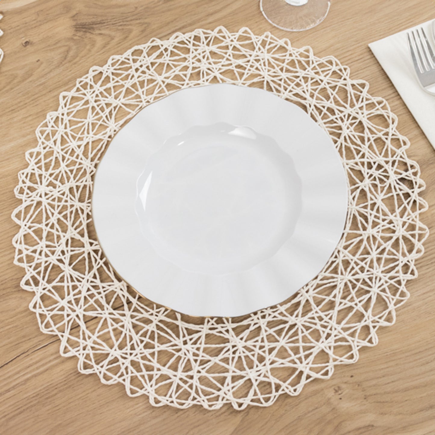 6 Pack White Woven Fiber Disposable Placemats, Round Table Mats 15"