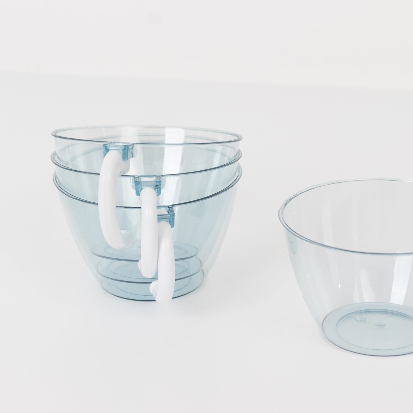 25-Pack Disposable Plastic Coffee Cups with Handles - 6oz Transparent Dusty Blue Hard Tea Mugs for Hot Beverages