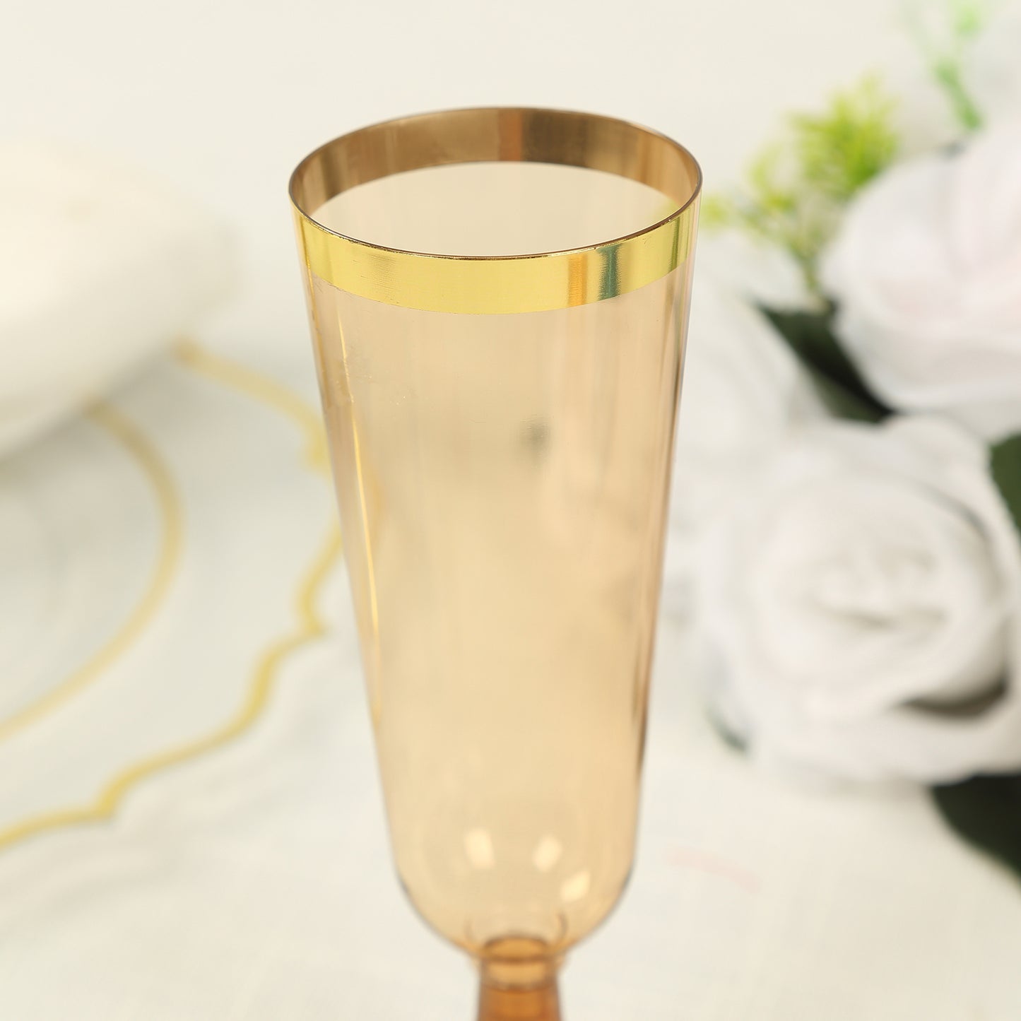 12 Pack Amber Gold Disposable Champagne Flutes with Gold Rim, 5oz Transparent Plastic Toasting Cocktail Wine Glasses with Detachable Base - 6"