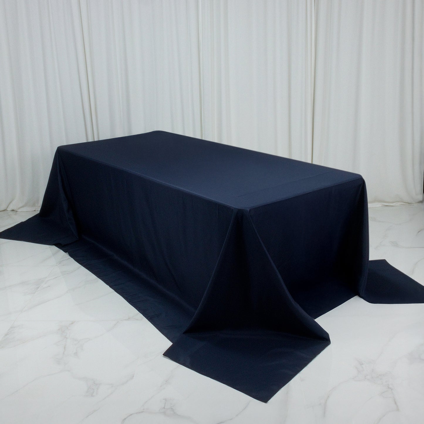 Navy Blue Polyester Rectangular King Tablecloth – 108" x 156" Extra-Wide, Wrinkle-Resistant Banquet Linen for Catering, Events & 8ft Tables