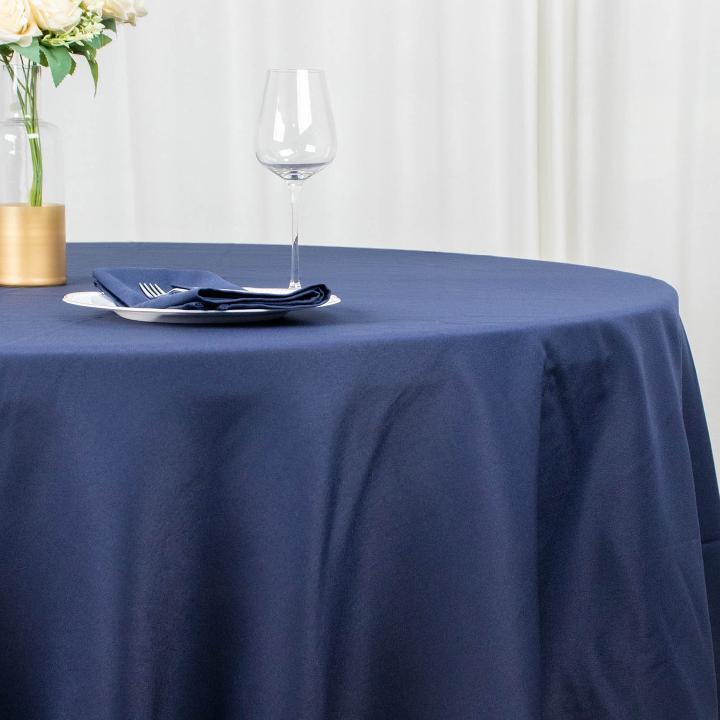 120inch Navy Blue 200 GSM Seamless Premium Polyester Round Tablecloth