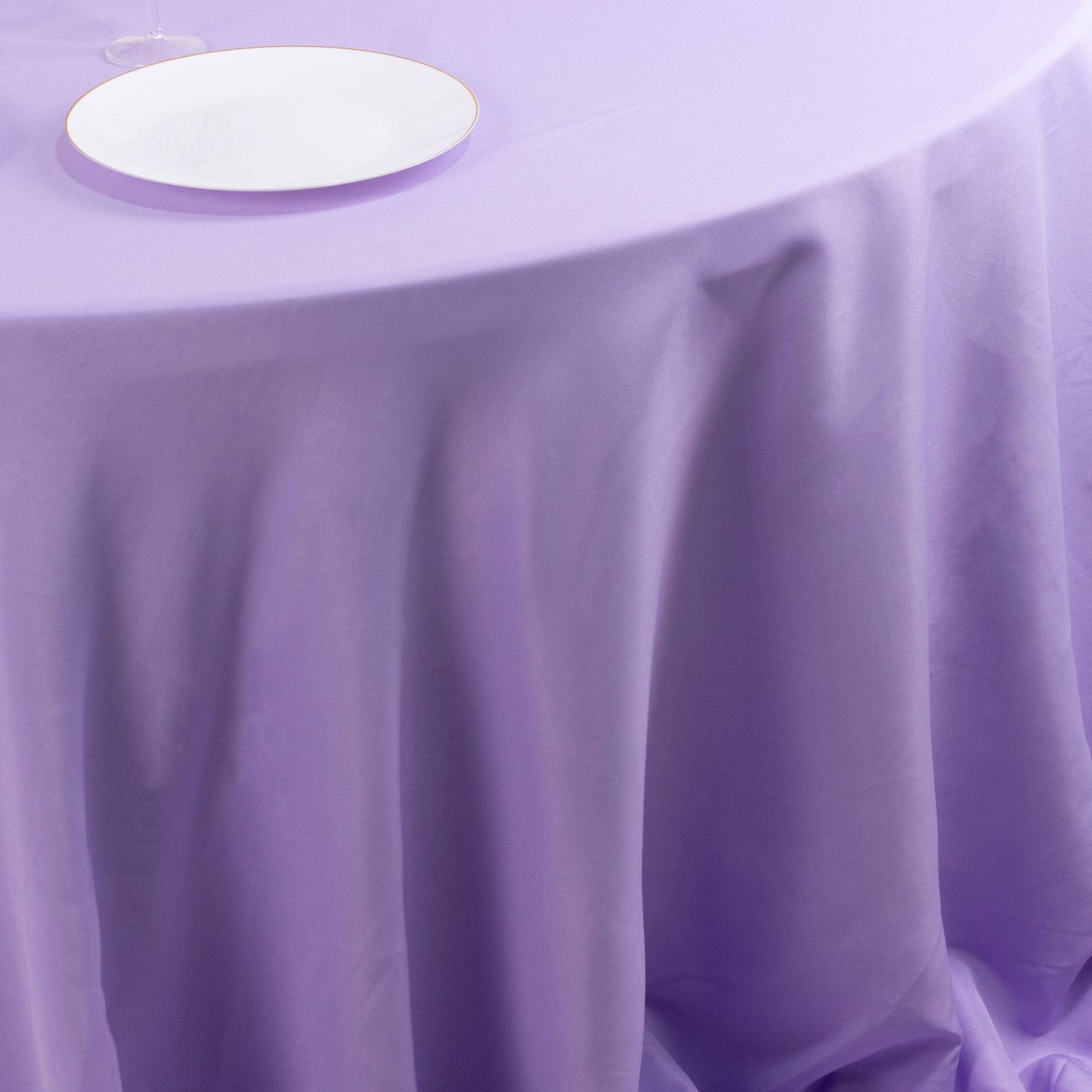 132" Lavender Lilac Seamless Premium Polyester Round Tablecloth - 220GSM for 6 Foot Table With Floor-Length Drop