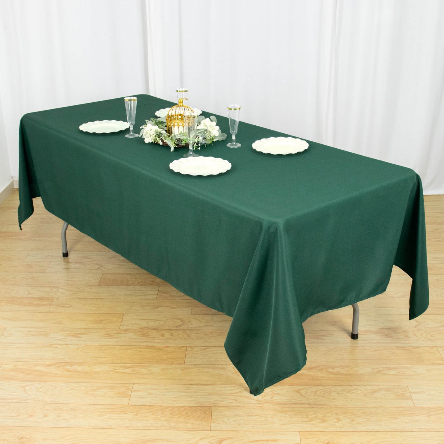 60x102inch Hunter Emerald Green 200 GSM Seamless Premium Polyester Rectangular Tablecloth