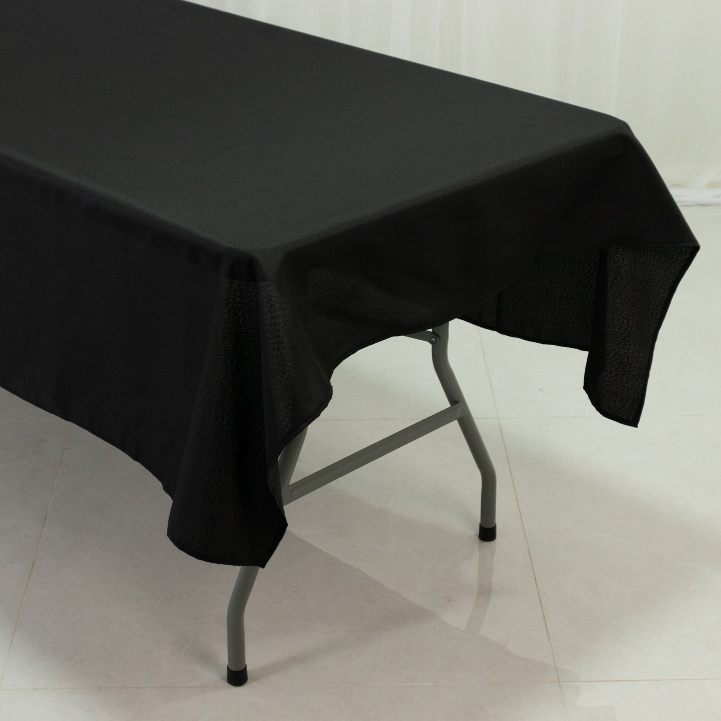 Polyester Tablecloth 60"×84" Black – Rectangle, Washable & Wrinkle-Resistant, Perfect for Parties