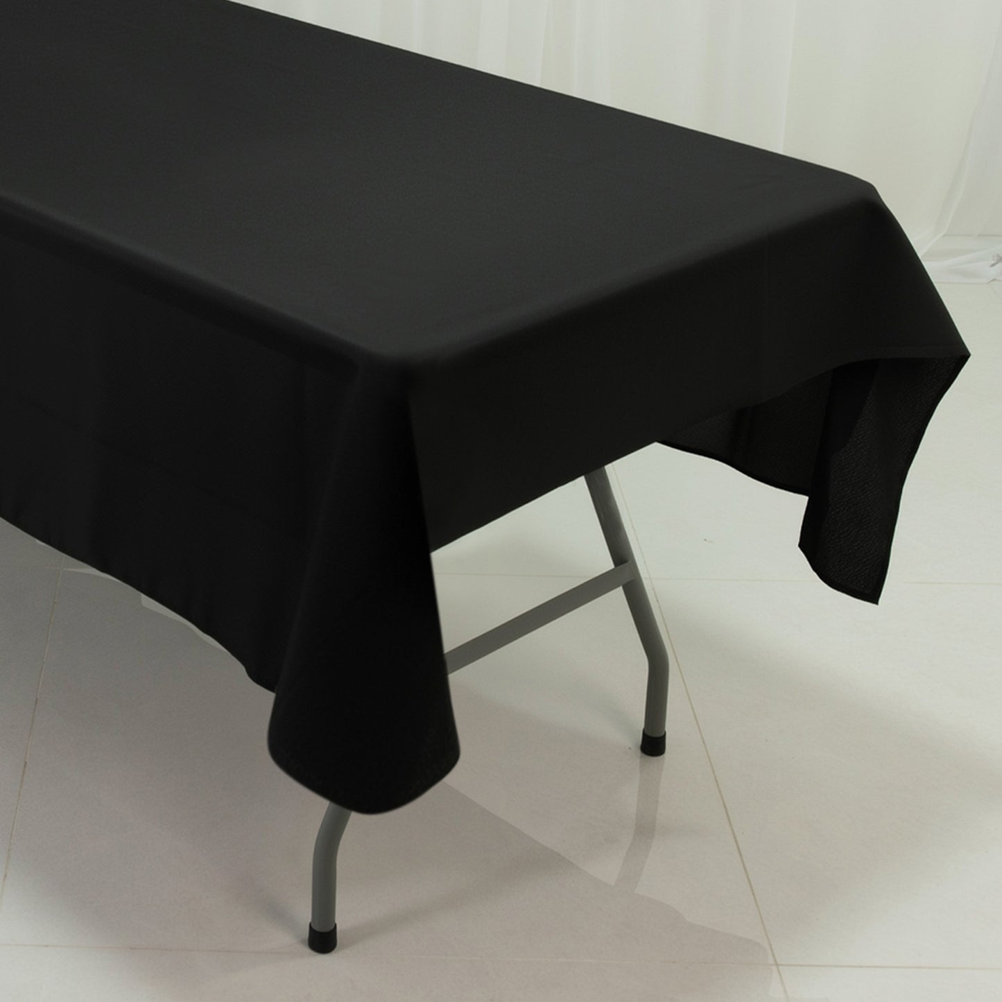 Polyester Tablecloth 60"×84" Black – Rectangle, Washable & Wrinkle-Resistant, Perfect for Parties
