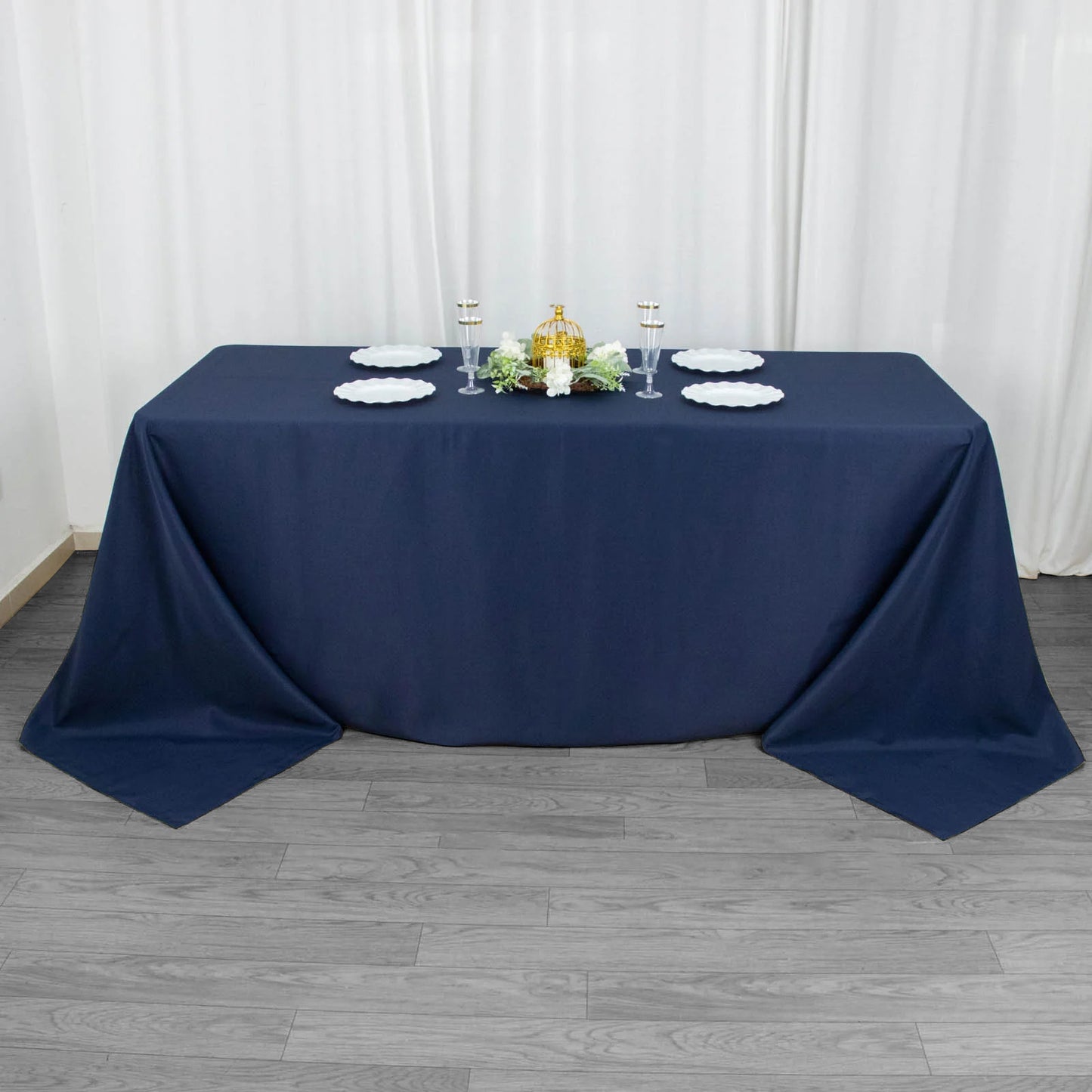 90"x132" Navy Blue Seamless Premium Polyester Rectangular Tablecloth - 220GSM