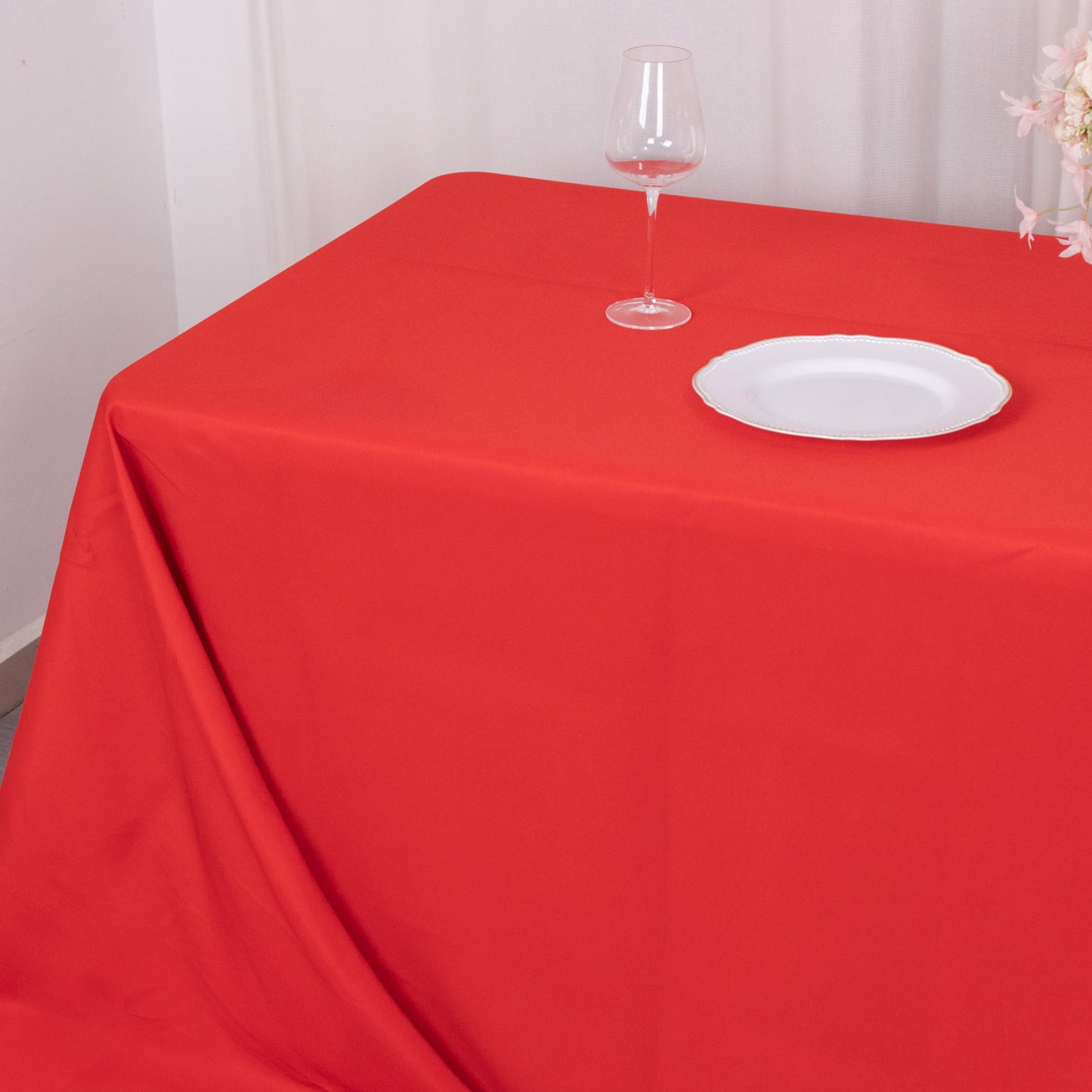 90"x156" Red Seamless Premium Polyester Rectangular Tablecloth - 220GSM