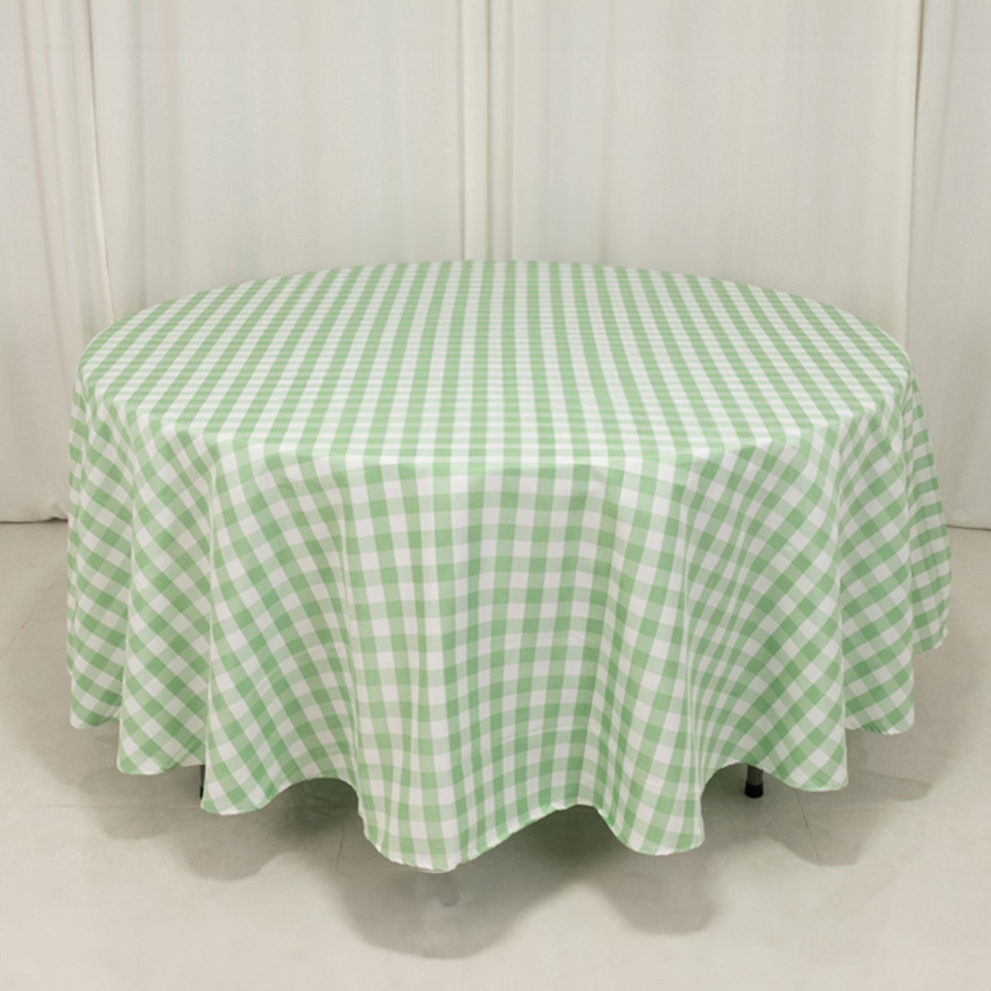 108" White Sage Green Buffalo Plaid Round Tablecloth, Checkered Gingham Polyester Tablecloth