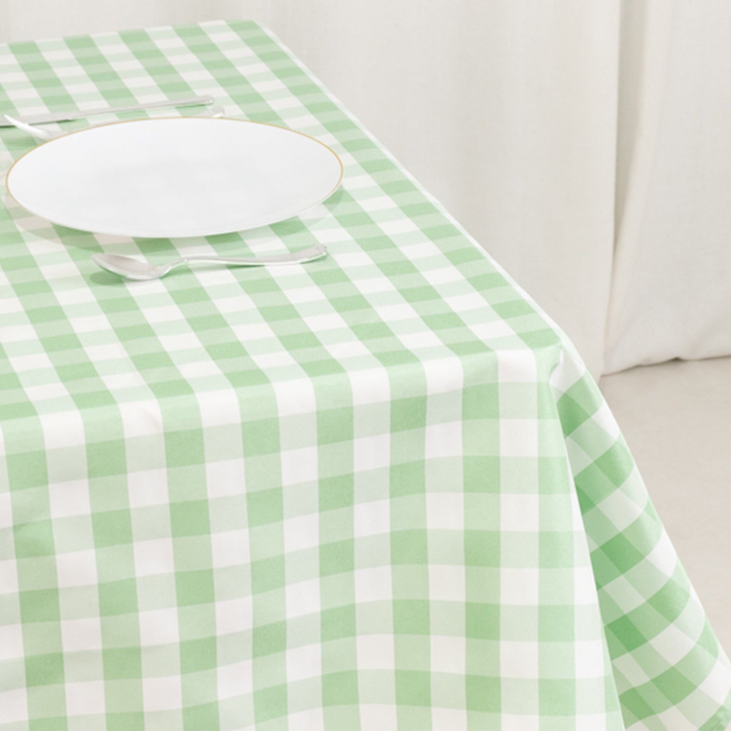 54"x54" White Sage Green Buffalo Plaid Square Tablecloth, Checkered Gingham Polyester Tablecloth