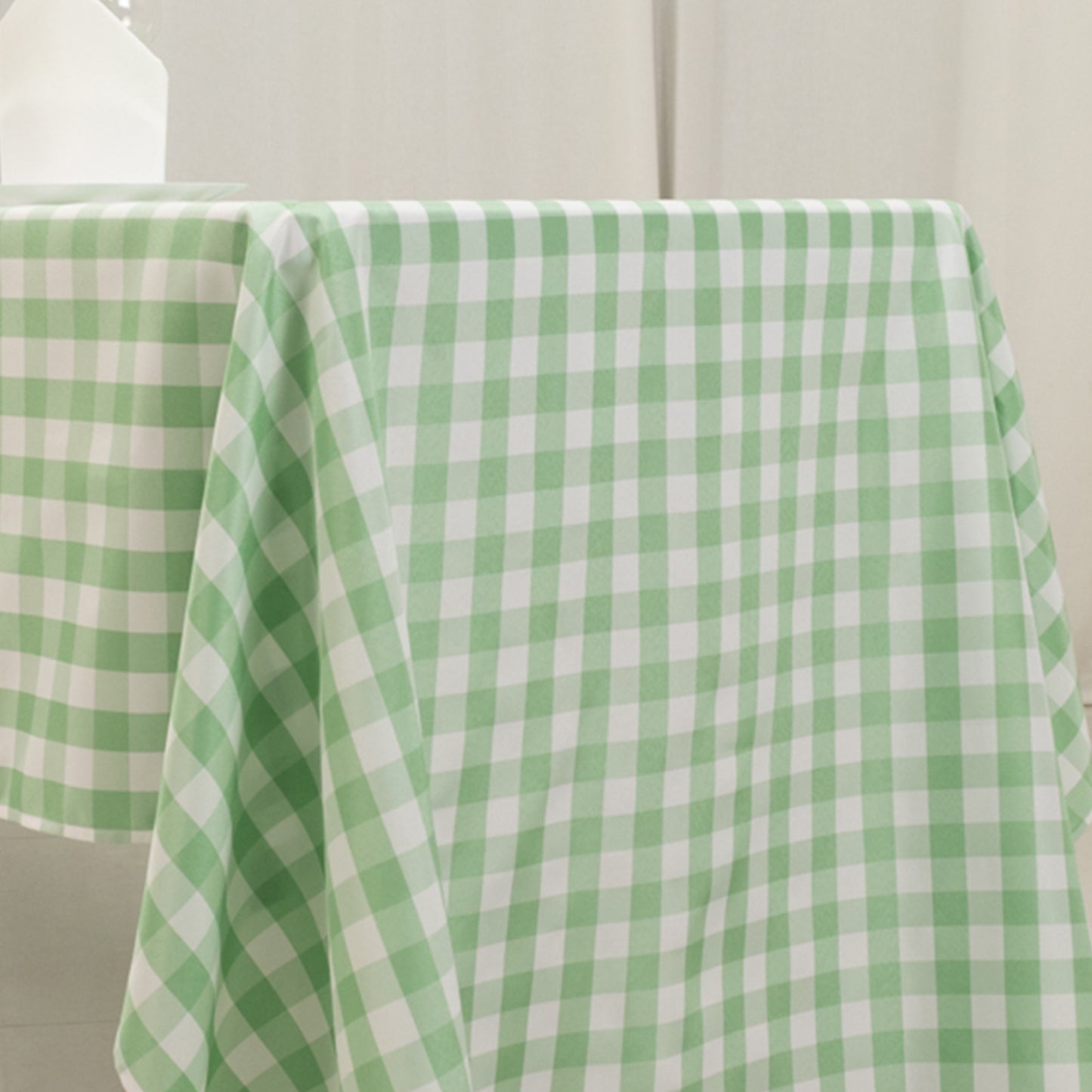 60"x126" White Sage Green Buffalo Plaid Rectangle Tablecloth, Checkered Polyester Tablecloth