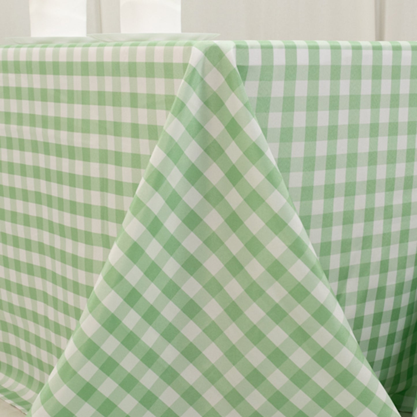 90"x132" White Sage Green Seamless Buffalo Plaid Rectangle Tablecloth, Checkered Polyester Tablecloth for 6 Foot Table With Floor-Length Drop