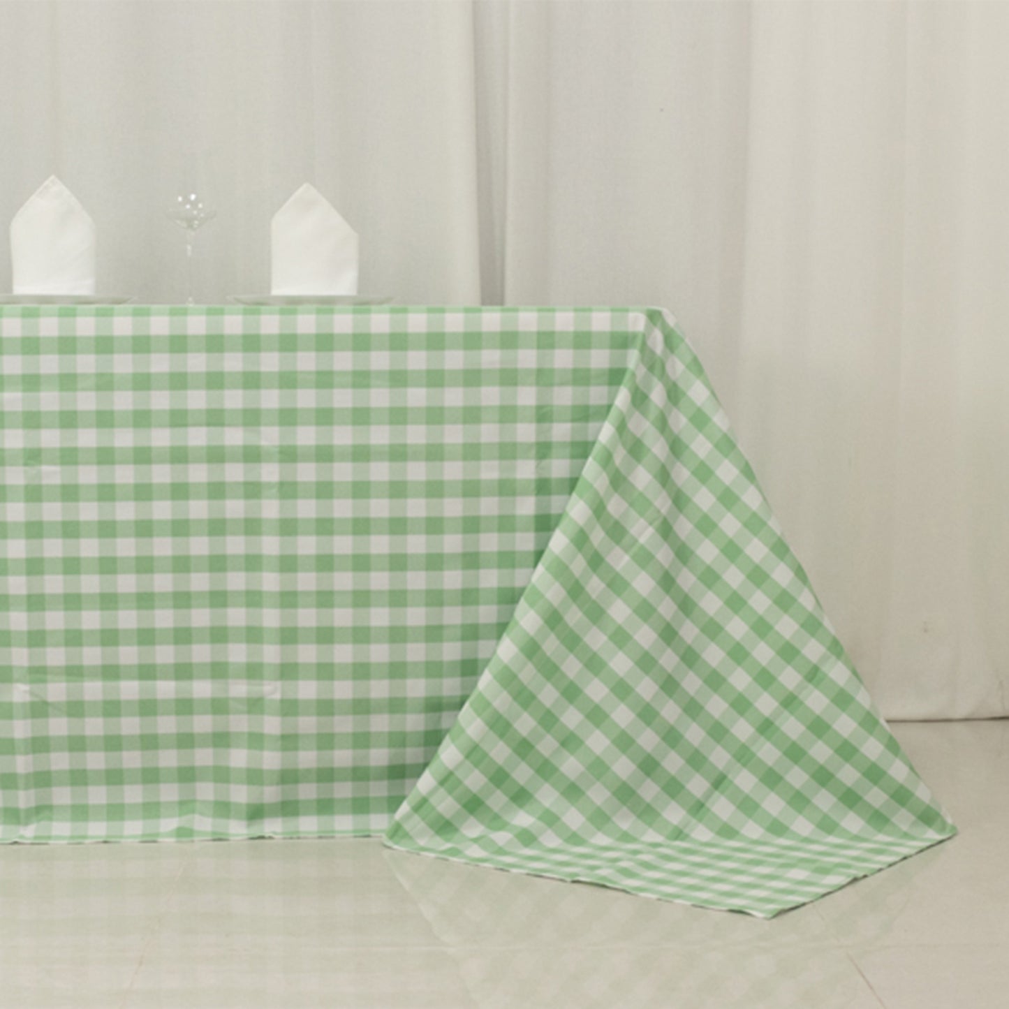 90"x156" White Sage Green Seamless Buffalo Plaid Rectangle Tablecloth, Checkered Polyester Tablecloth for 8 Foot Table With Floor-Length Drop