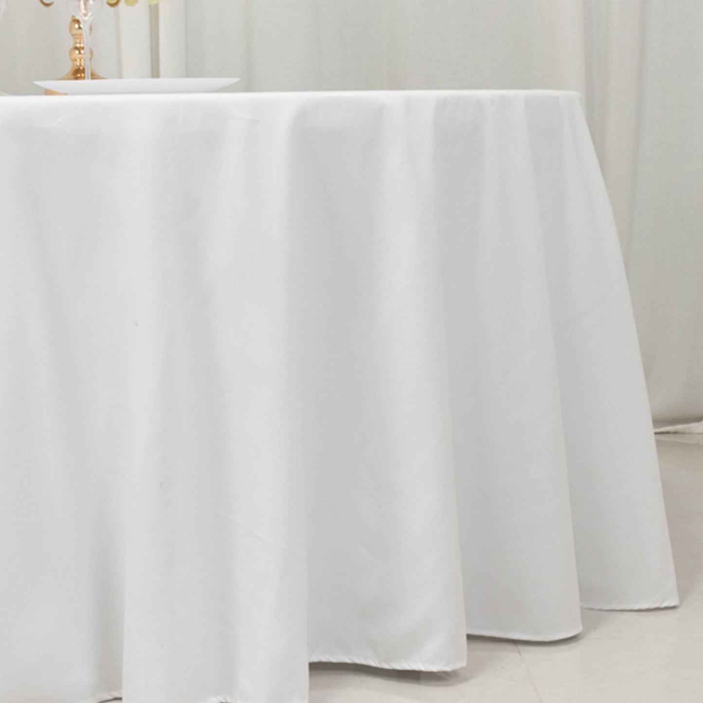 120" White Cotton Blend Round Tablecloth Seamless for 5 Foot Table With Floor-Length Drop