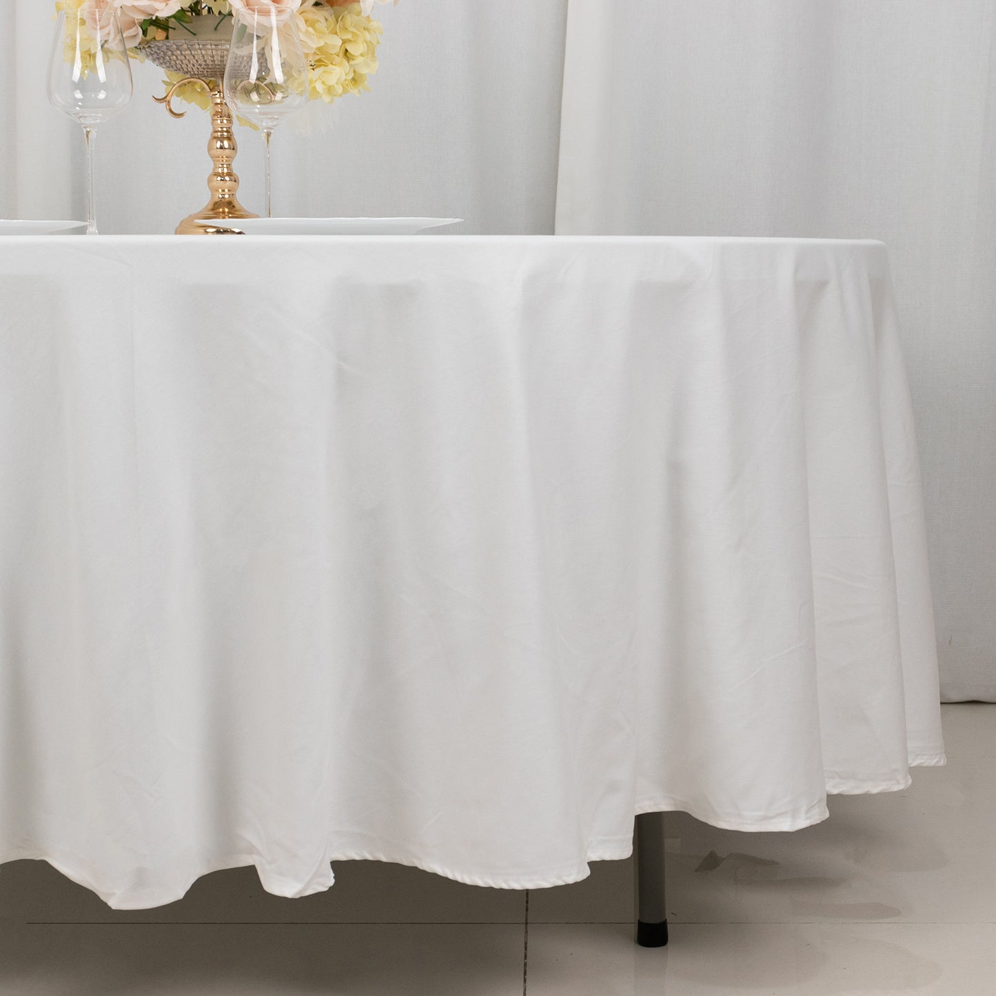 108" White Round 100% Cotton Linen Tablecloth | Washable