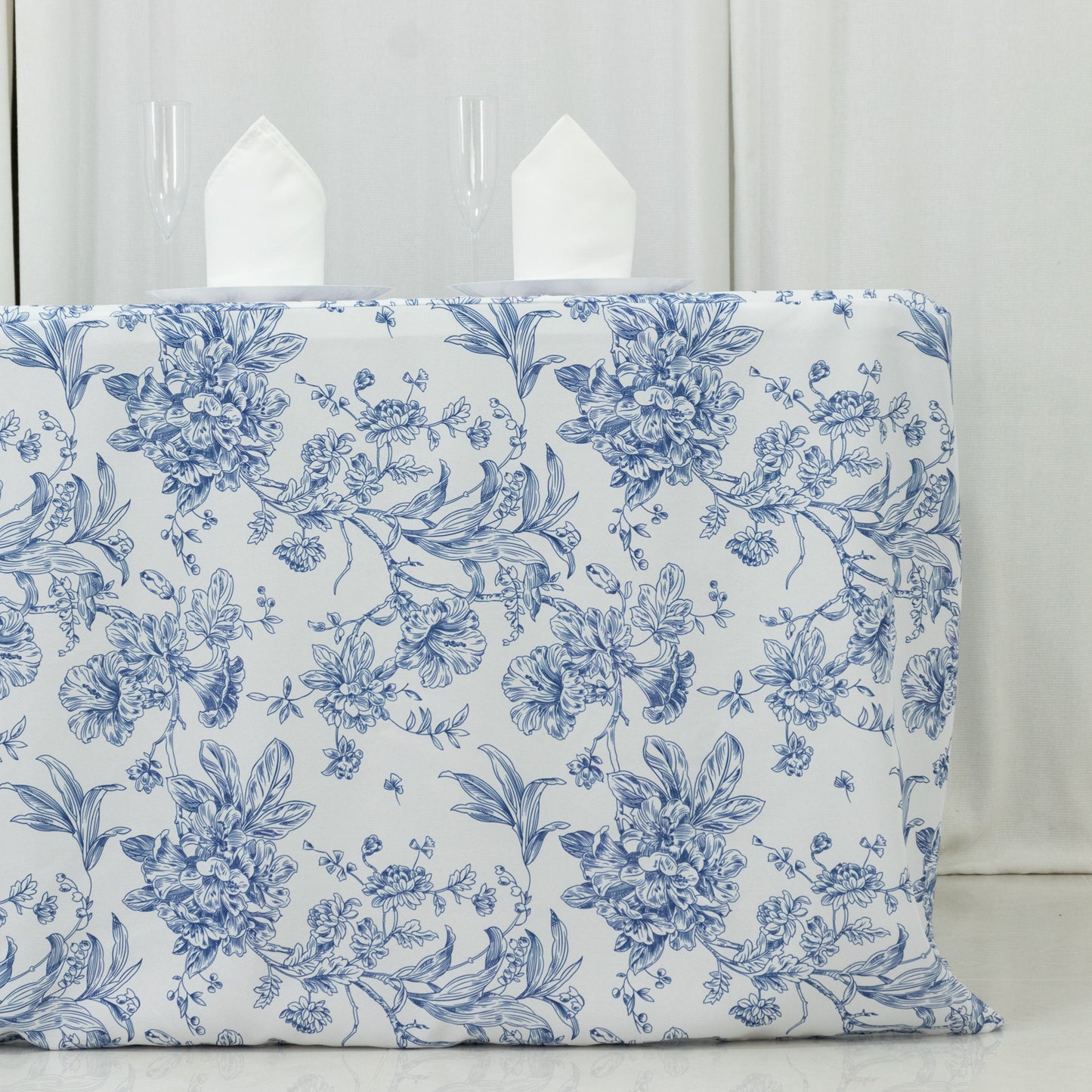 French Toile Fitted Tablecloth 6ft – Blue & White Rectangular Polyester Wrinkle-Resistant Table Cover