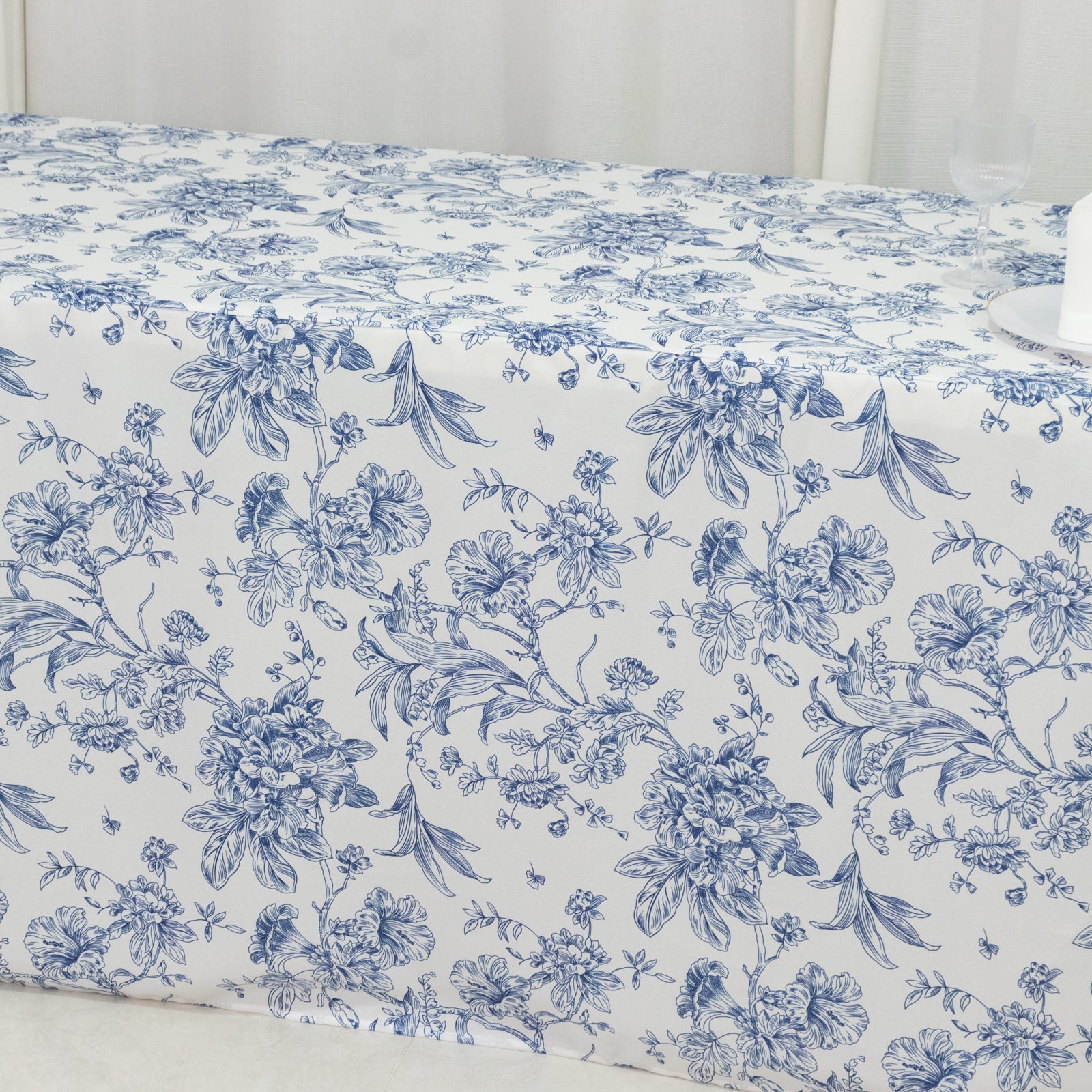 Blue & white floral fitted tablecloth for 8ft rectangular tables.