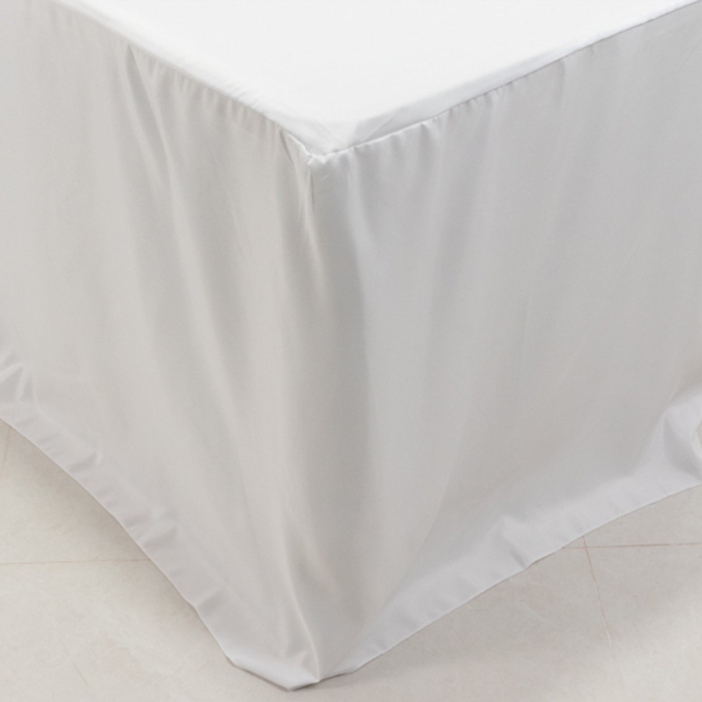 White fitted polyester tablecloth for 96"x30" tables.