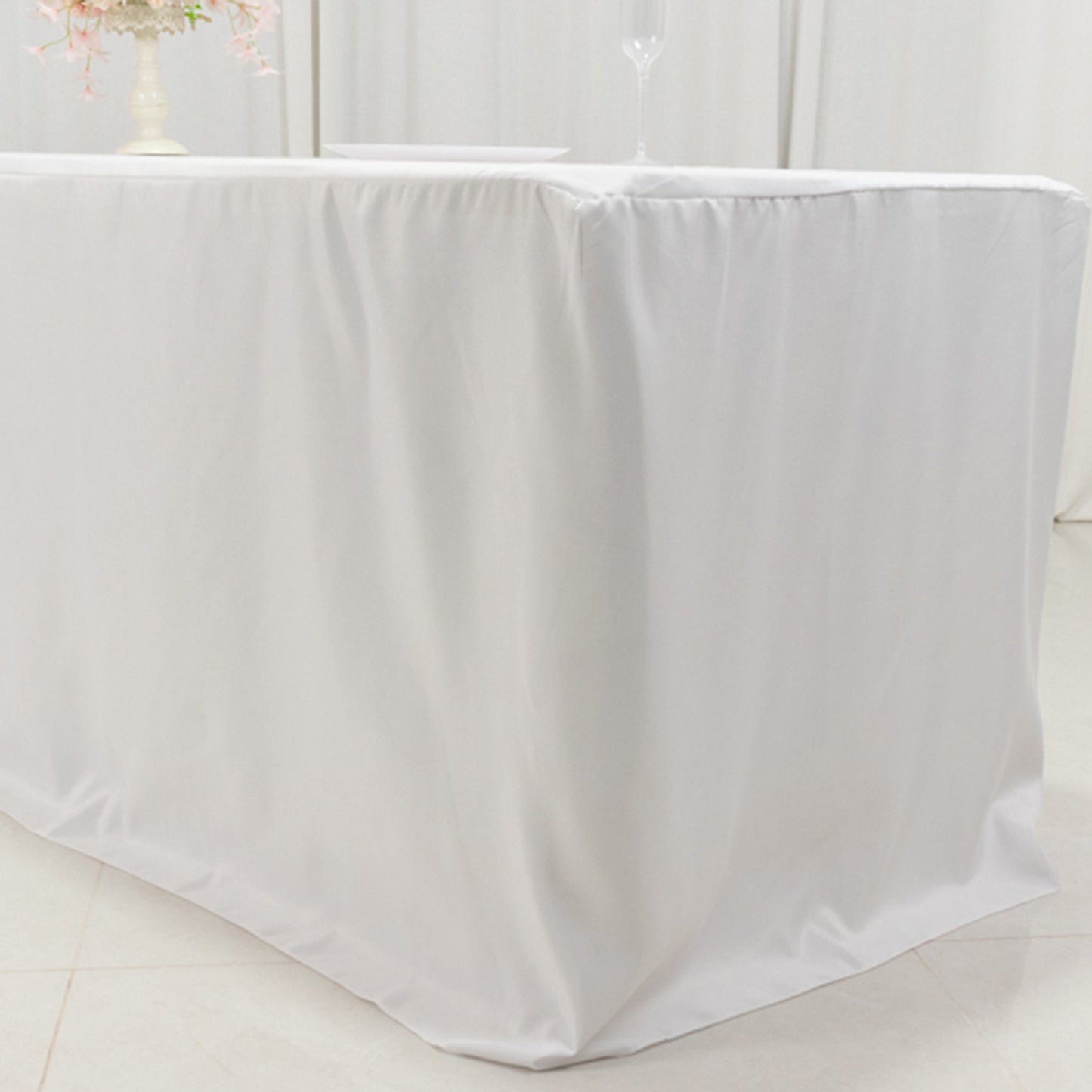 White fitted tablecloth for 8ft rectangle tables.