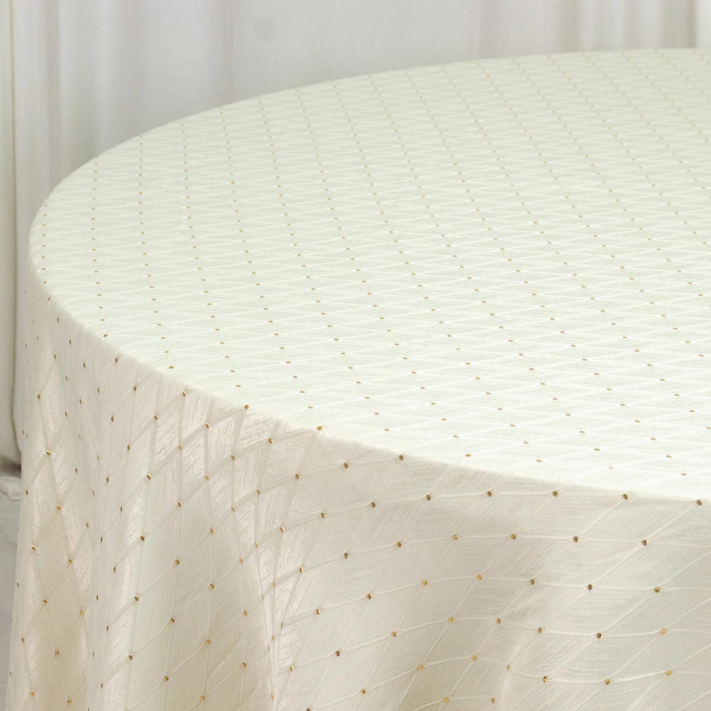 Jacquard Tablecloth 120" Round Ivory - Diamond Trellis with Gold Accent Dots