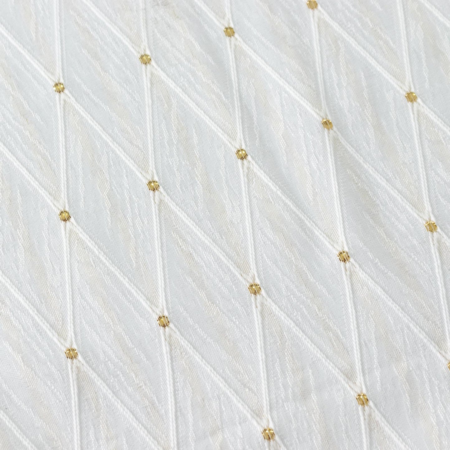 Jacquard Tablecloth 90"x132" Rectangular, White - Diamond Trellis with Gold Accent Dots