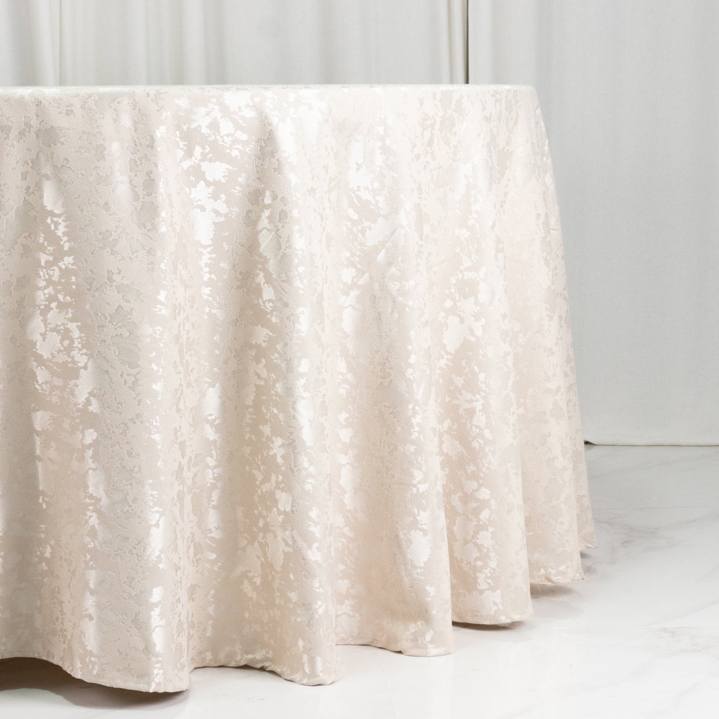 Jacquard Tablecloth 120" Round Beige - Abstract Watercolor Pattern