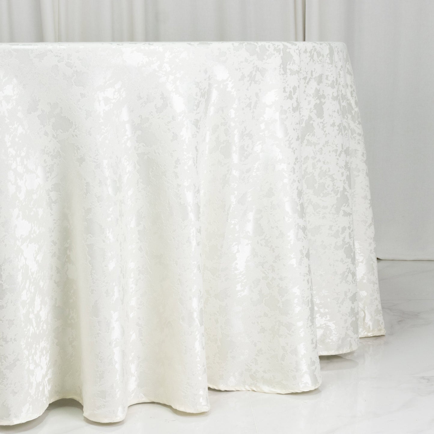 Jacquard Tablecloth 120" Round Off White - Abstract Watercolor Pattern