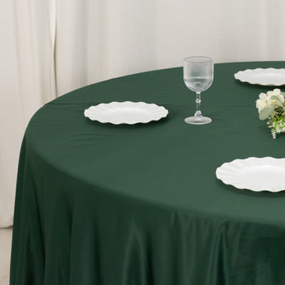 Versatile Hunter Emerald Green Tablecloth for a Range of Event Themes