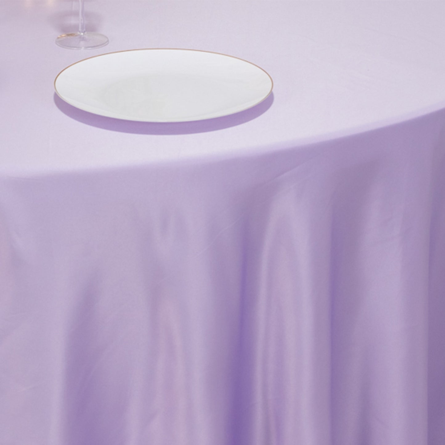120" Lavender Lilac Seamless Lamour Satin Round Tablecloth for 5 Foot Table With Floor-Length Drop