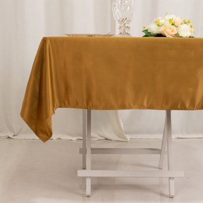 A Versatile Tablecloth for All Occasions