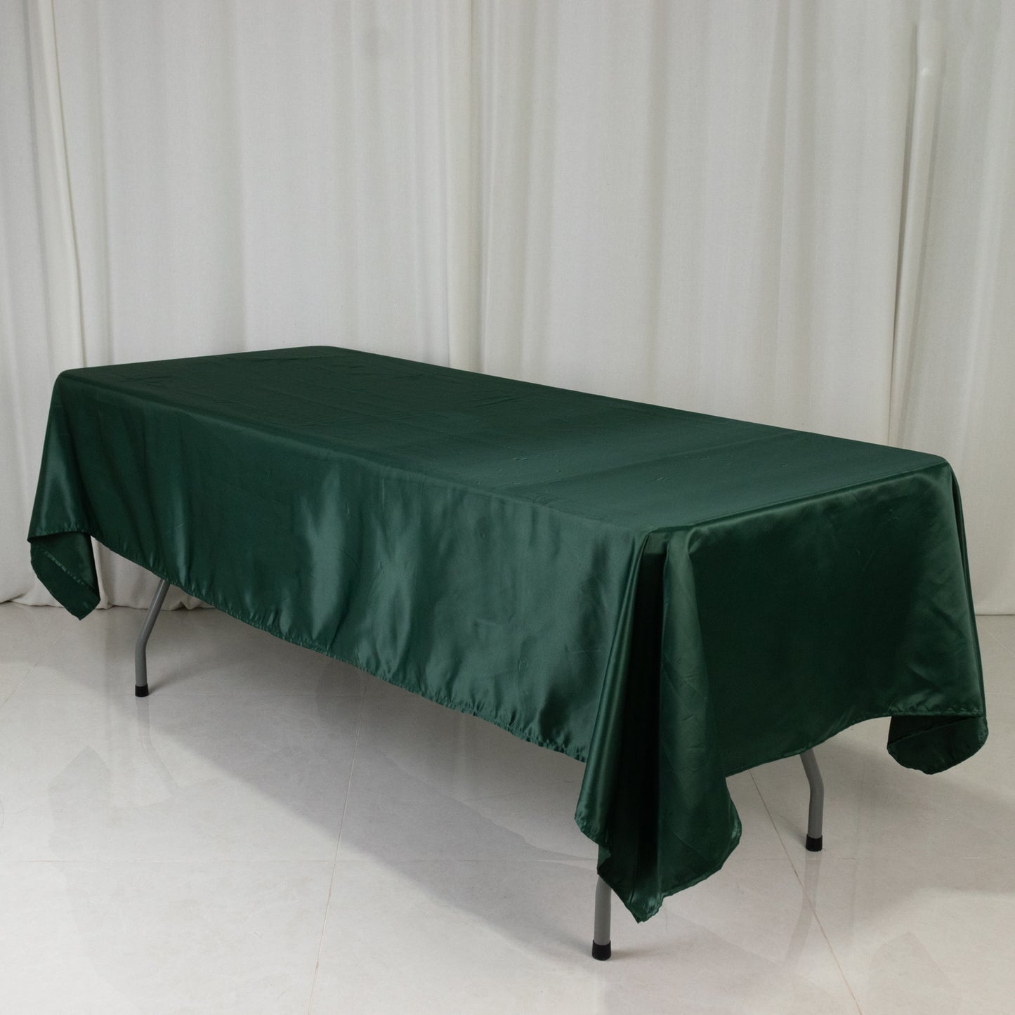 60"x102" Hunter Emerald Green Lamour Satin Rectangle Tablecloth