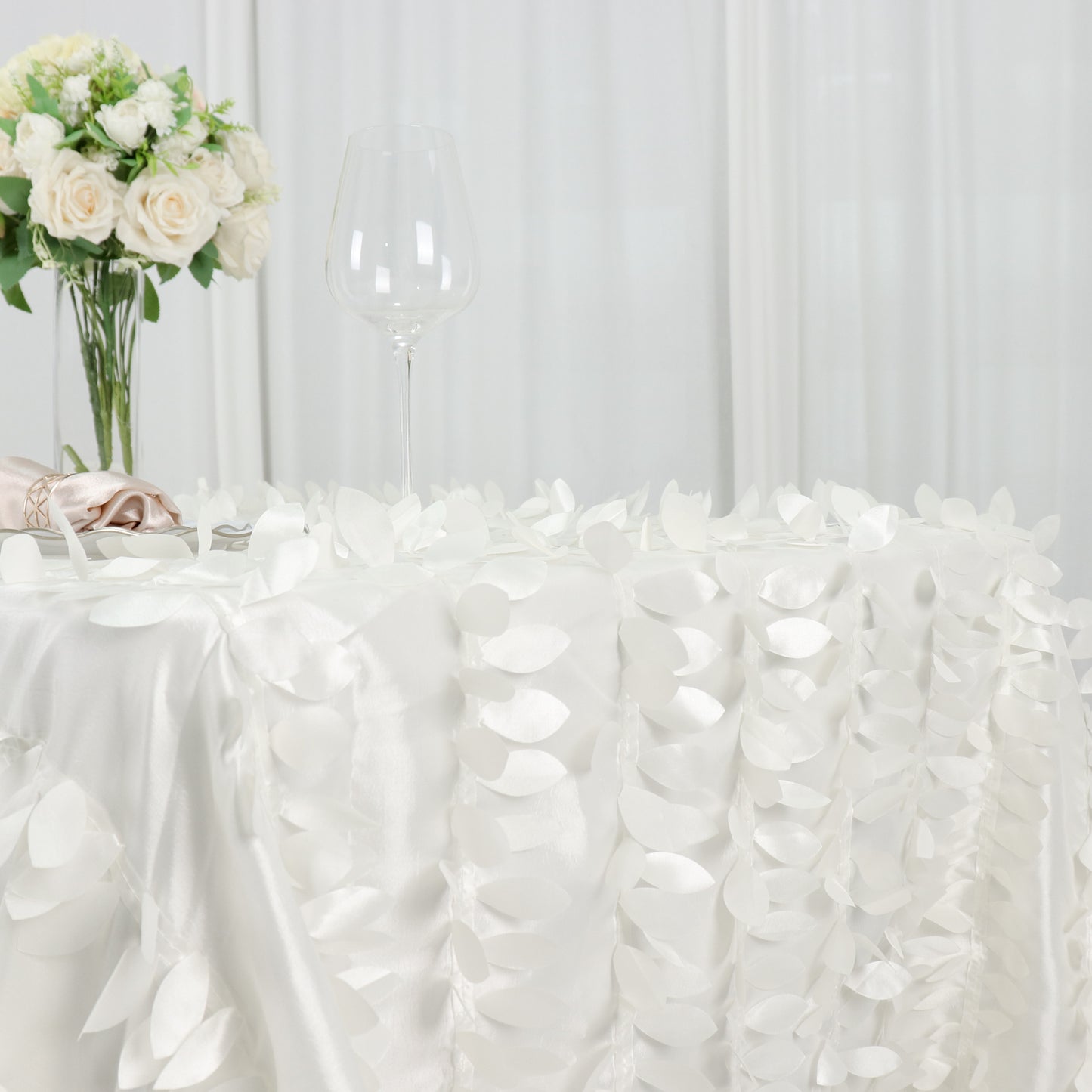 90"x132" Ivory Leaf Petal Taffeta Seamless Rectangle Tablecloth
