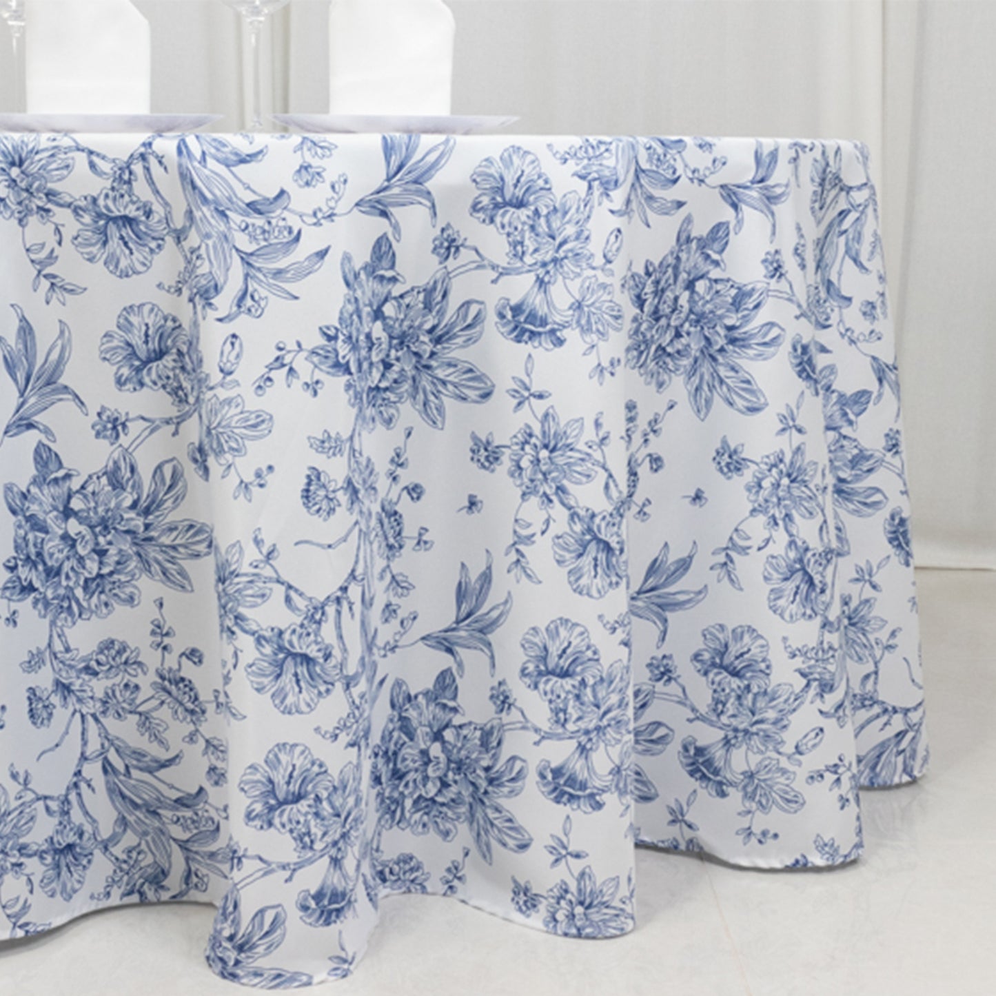 120" White Blue French Toile Polyester Round Tablecloth, Floral Table Cloth for Dining Tables