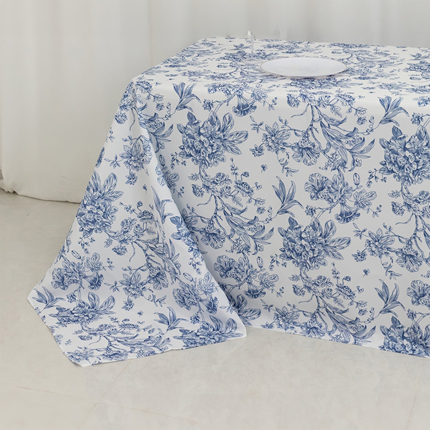 90"x132" White Blue French Toile Polyester Tablecloth, Seamless Floral Rectangle Table Cover for 6 Foot Tables With Floor-Length Drop