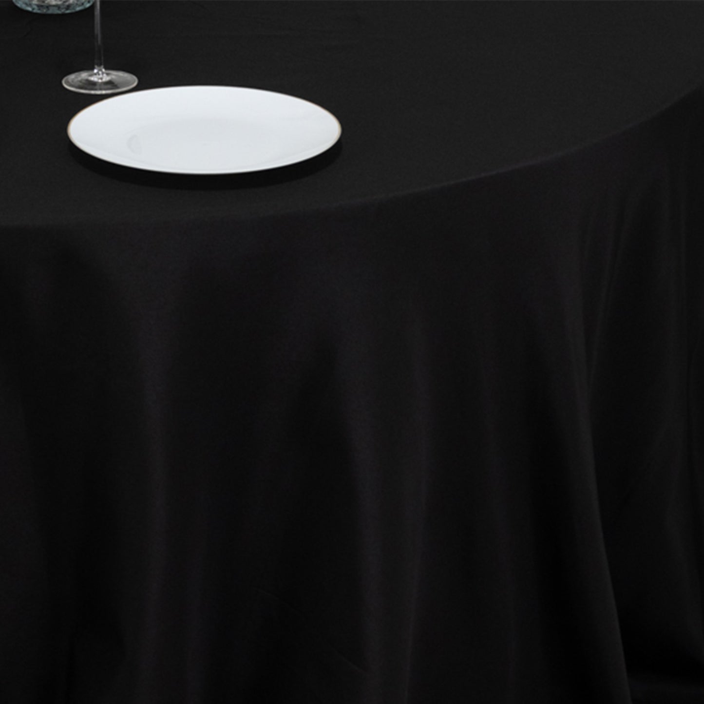 132" Fire Retardant Black Tablecloth Seamless Premium Polyester Round Table Cover for 6 Foot Tables With Floor-Length Drop