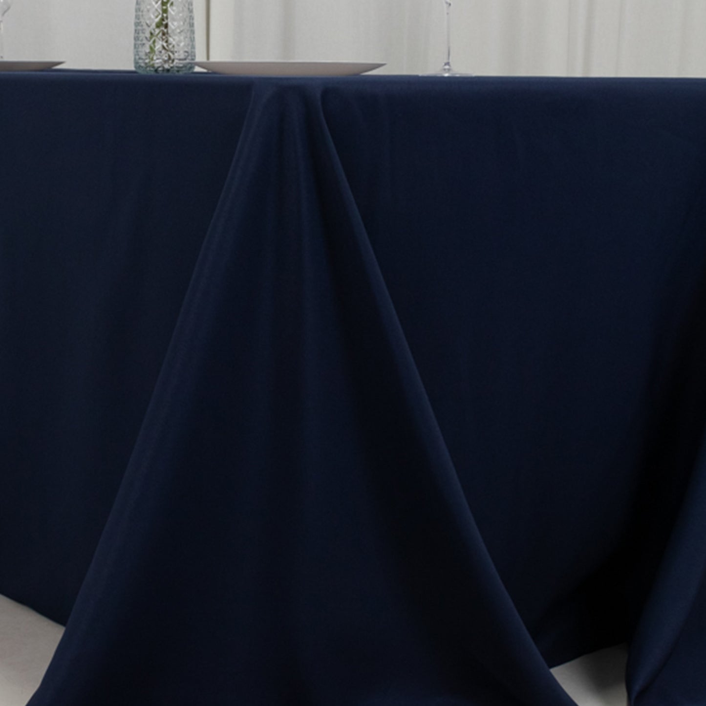90"x132" Fire Retardant Navy Blue Tablecloth Seamless Premium Polyester Rectangular Table Cover for 6 Foot Table With Floor-Length Drop