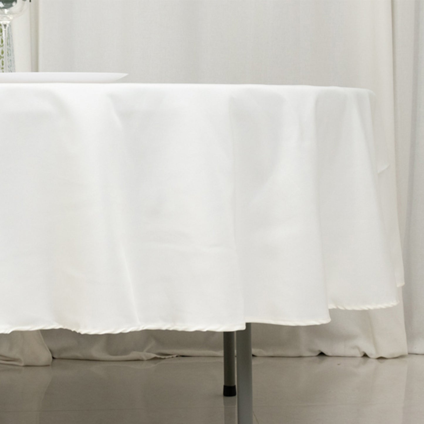 90" Ivory Fire Retardant Tablecloth Premium Polyester Round Table Cover