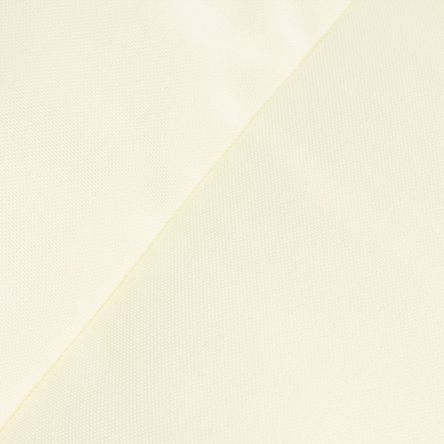 Ivory fire retardant fitted tablecloth for 72"x30" tables.