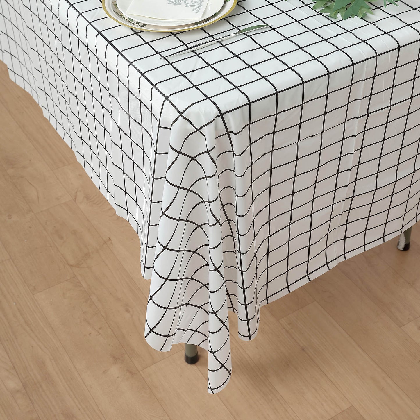 5 Pack Black White Grid Rectangle Plastic Table Covers, 54"x108" Checkered PVC Waterproof Disposable Tablecloths