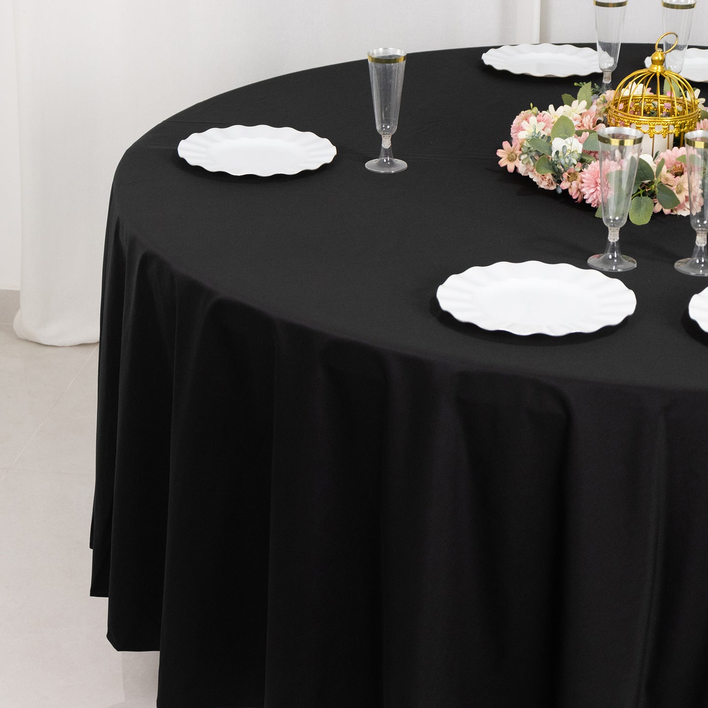 108" Black Premium Scuba Round Tablecloth, Wrinkle Free Polyester Tablecloth