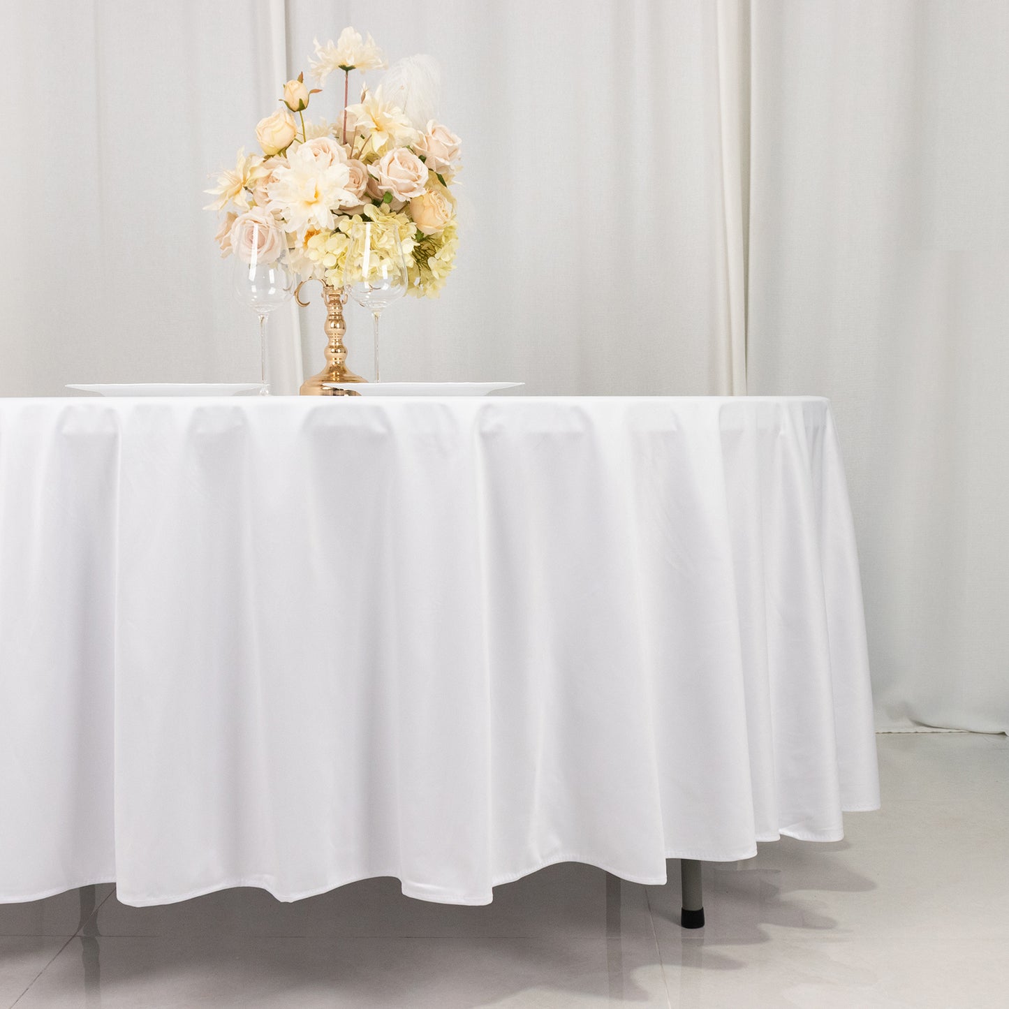 108" White Premium Scuba Round Tablecloth, Wrinkle Free Polyester Tablecloth