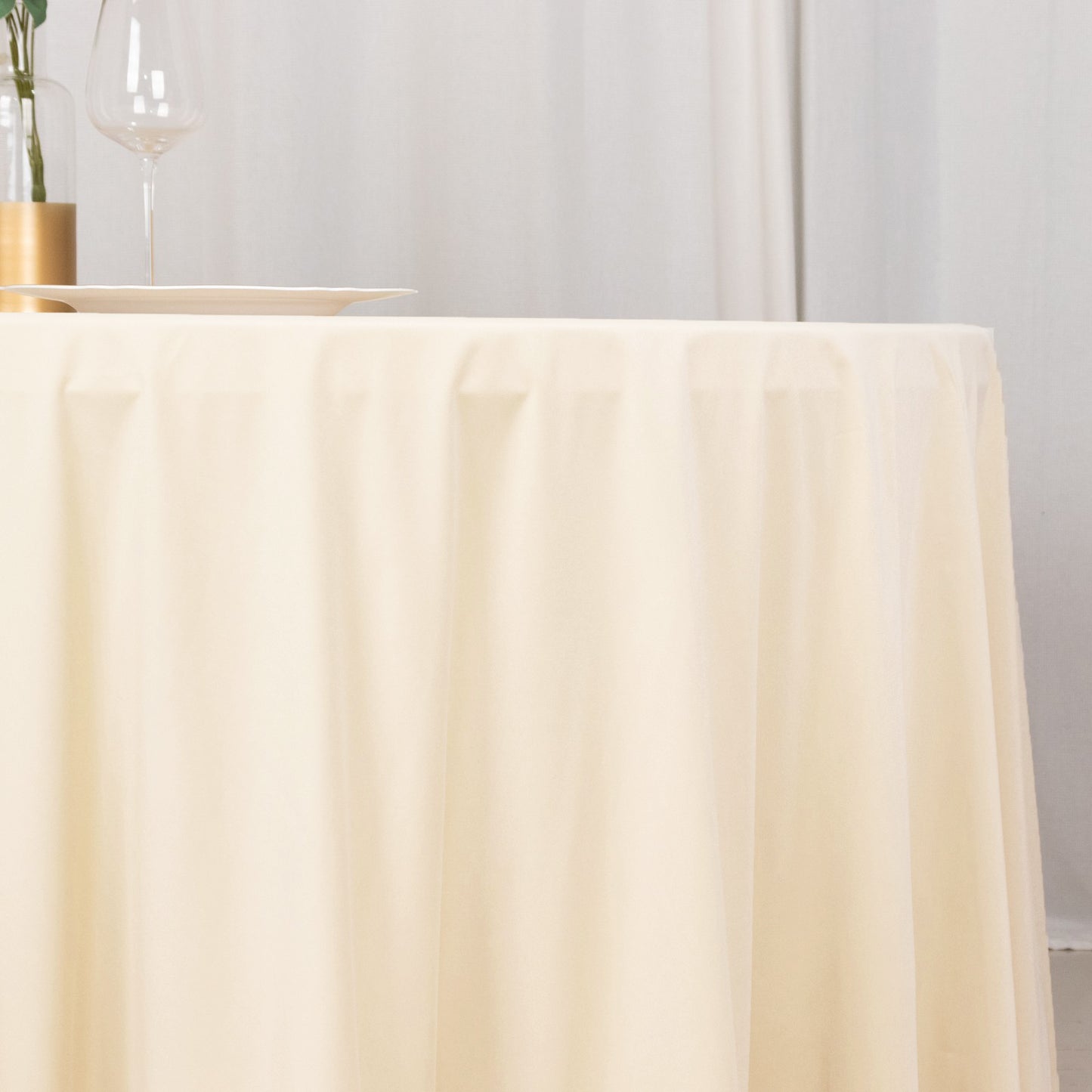 132" Beige Premium Scuba Wrinkle Free Round Tablecloth, Seamless Scuba Polyester Tablecloth