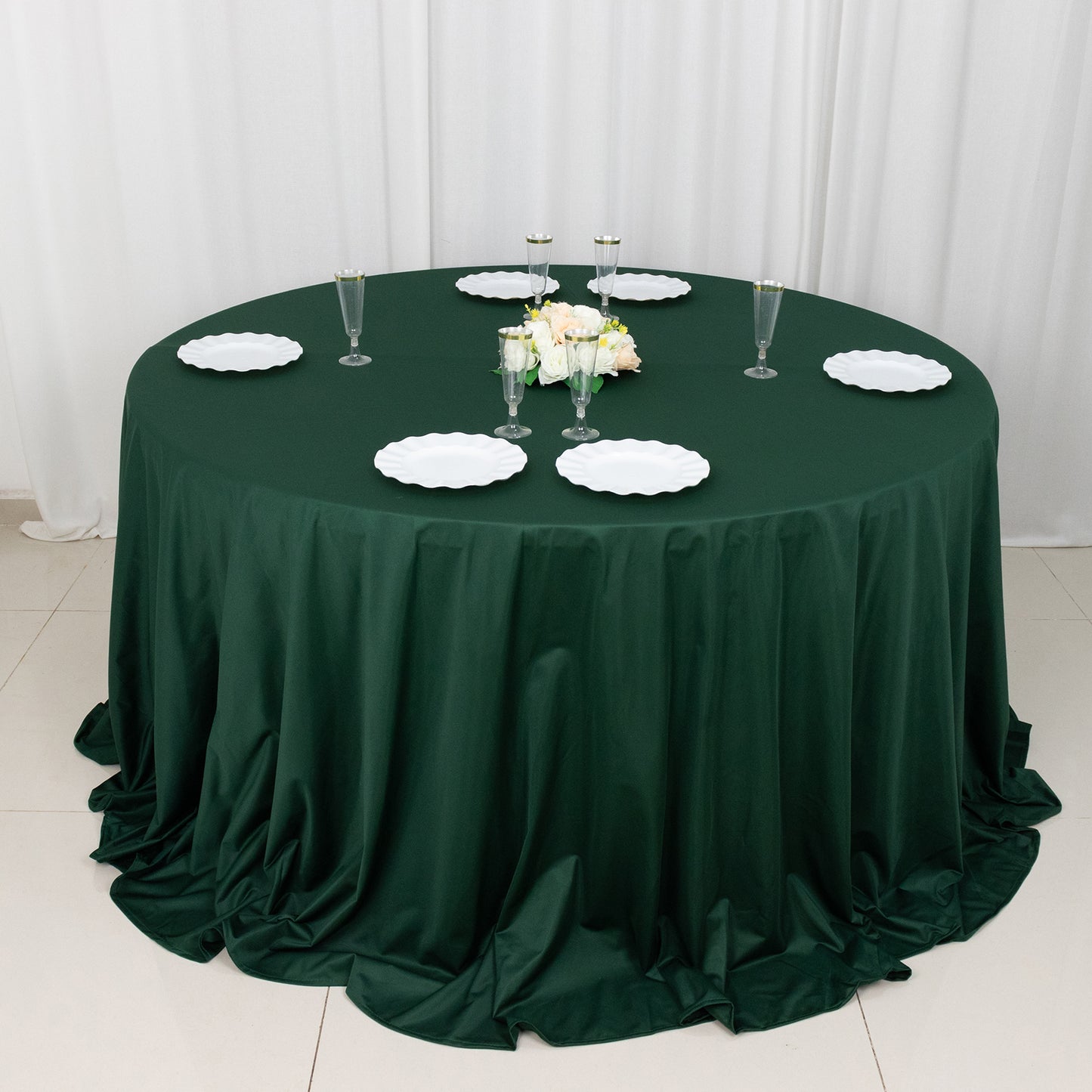 132" Hunter Emerald Green Premium Scuba Wrinkle Free Round Tablecloth, Seamless Scuba Polyester Tablecloth