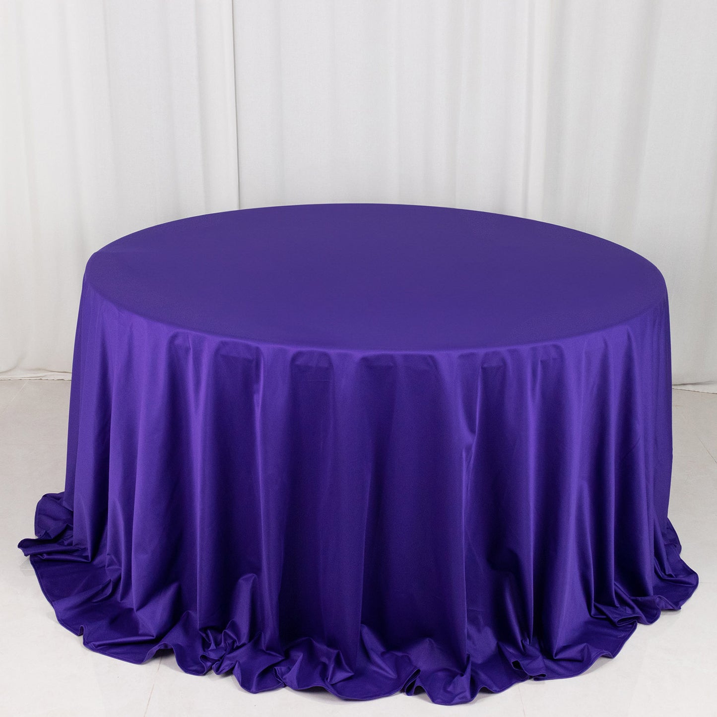 132" Purple Premium Scuba Wrinkle Free Round Tablecloth, Seamless Scuba Polyester Tablecloth