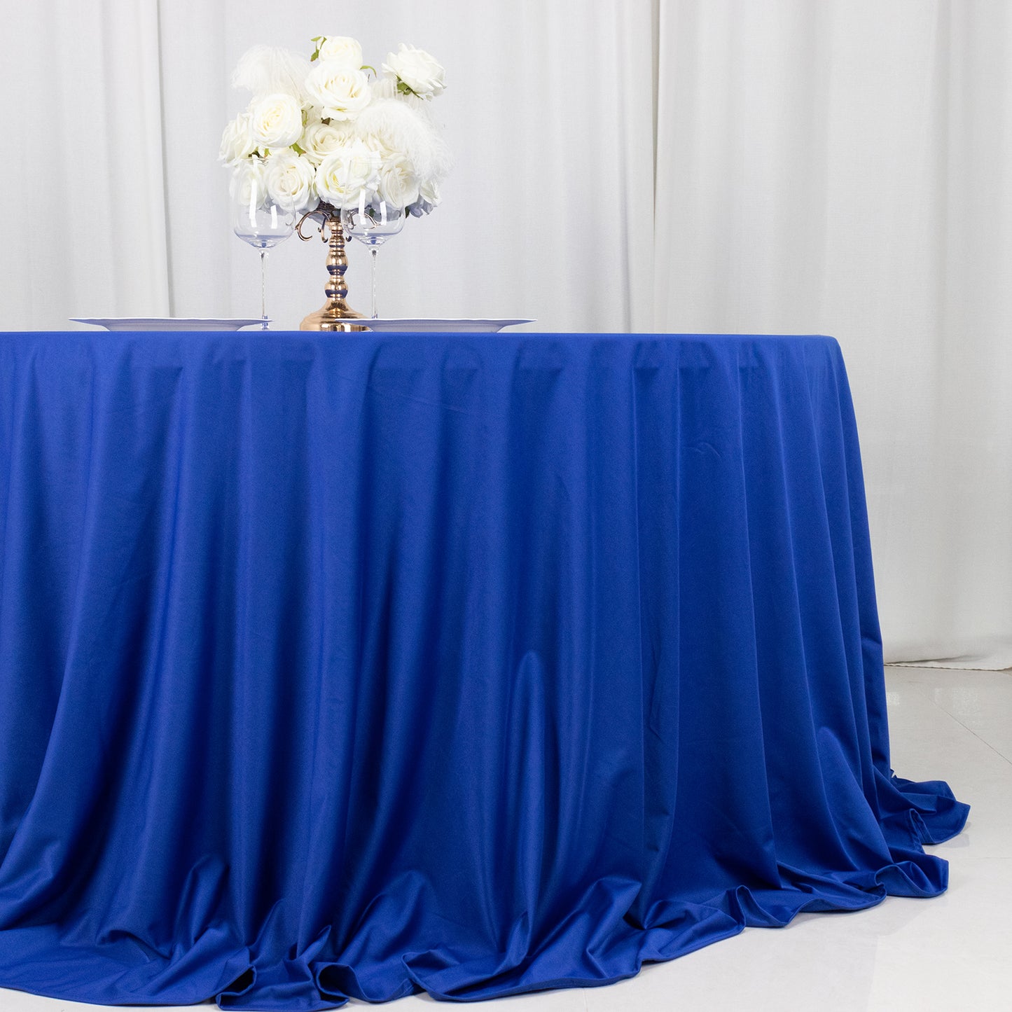 132" Royal Blue Premium Scuba Wrinkle Free Round Tablecloth, Seamless Scuba Polyester Tablecloth