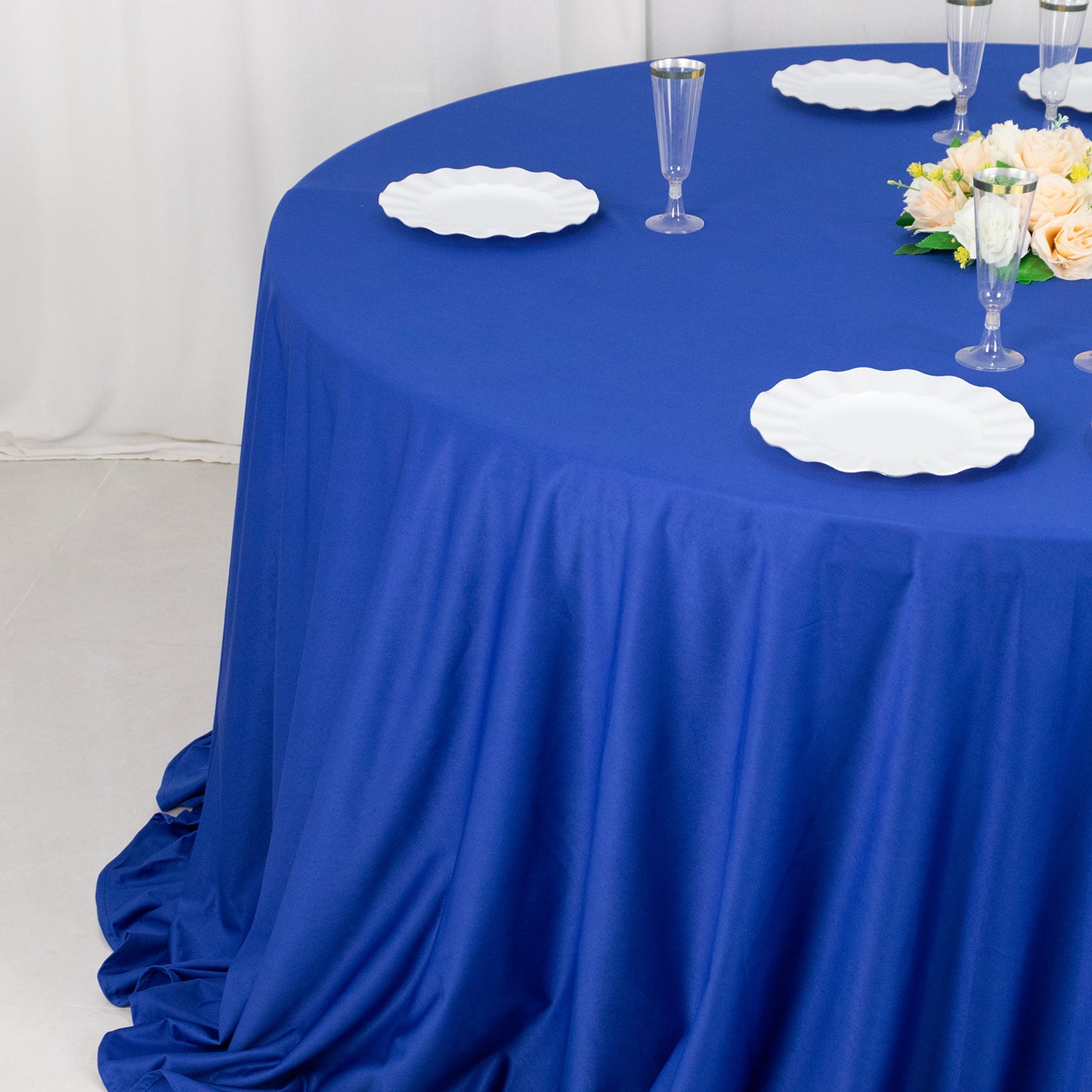 132" Royal Blue Premium Scuba Wrinkle Free Round Tablecloth, Seamless Scuba Polyester Tablecloth