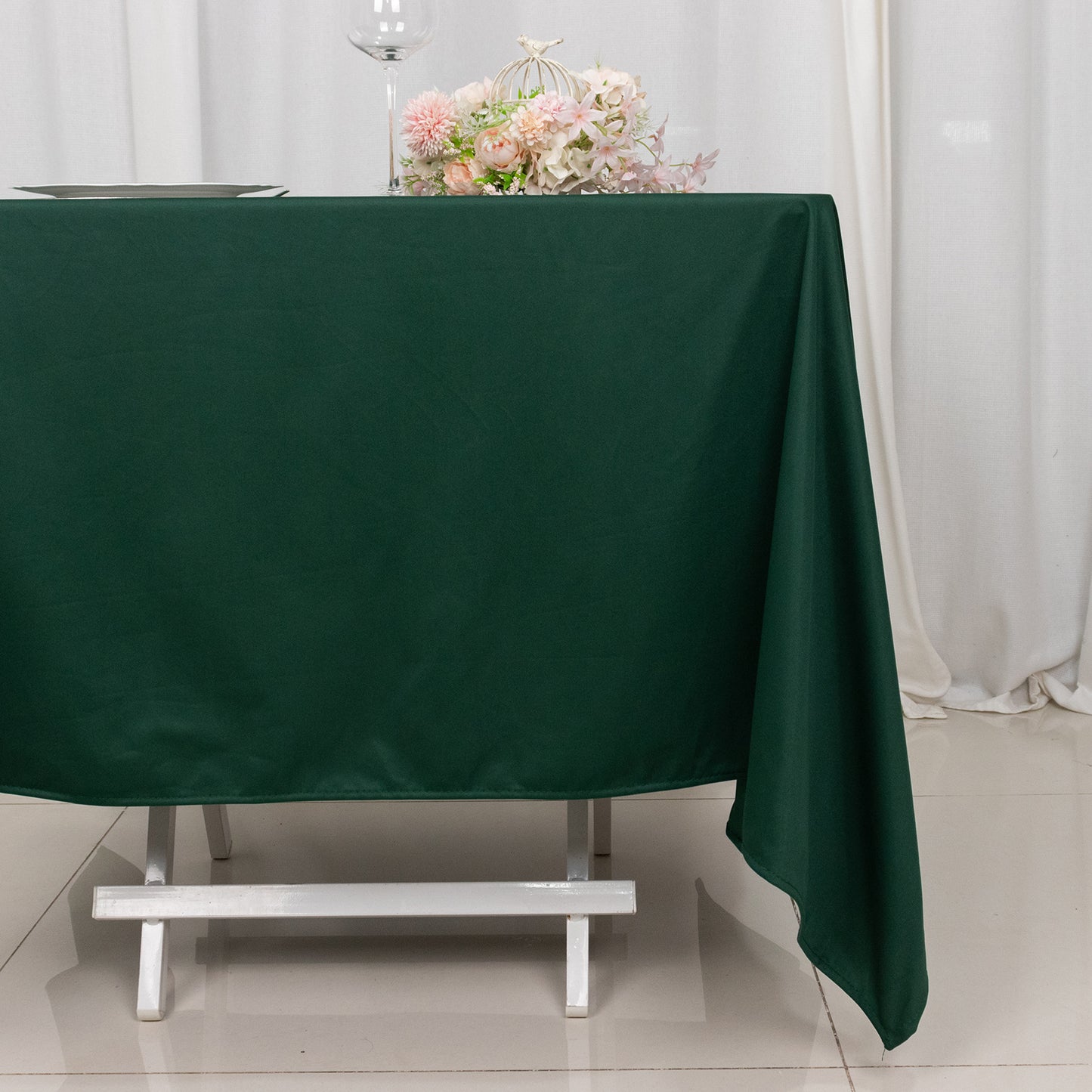 70" Hunter Emerald Green Premium Scuba Wrinkle Free Square Tablecloth, Scuba Polyester Tablecloth