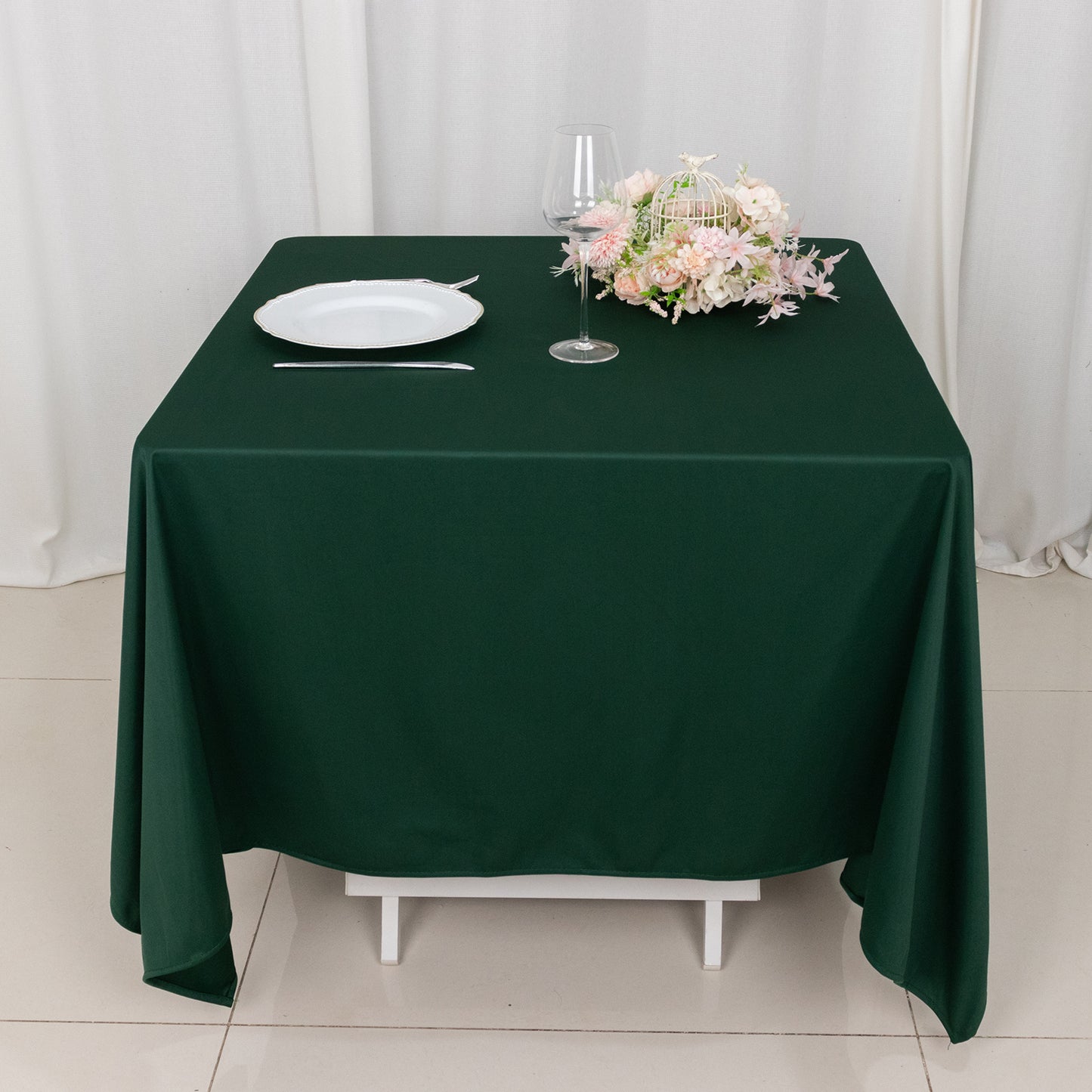 70" Hunter Emerald Green Premium Scuba Wrinkle Free Square Tablecloth, Scuba Polyester Tablecloth