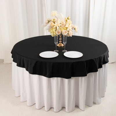 Seamless Table Cover for a Refined Look