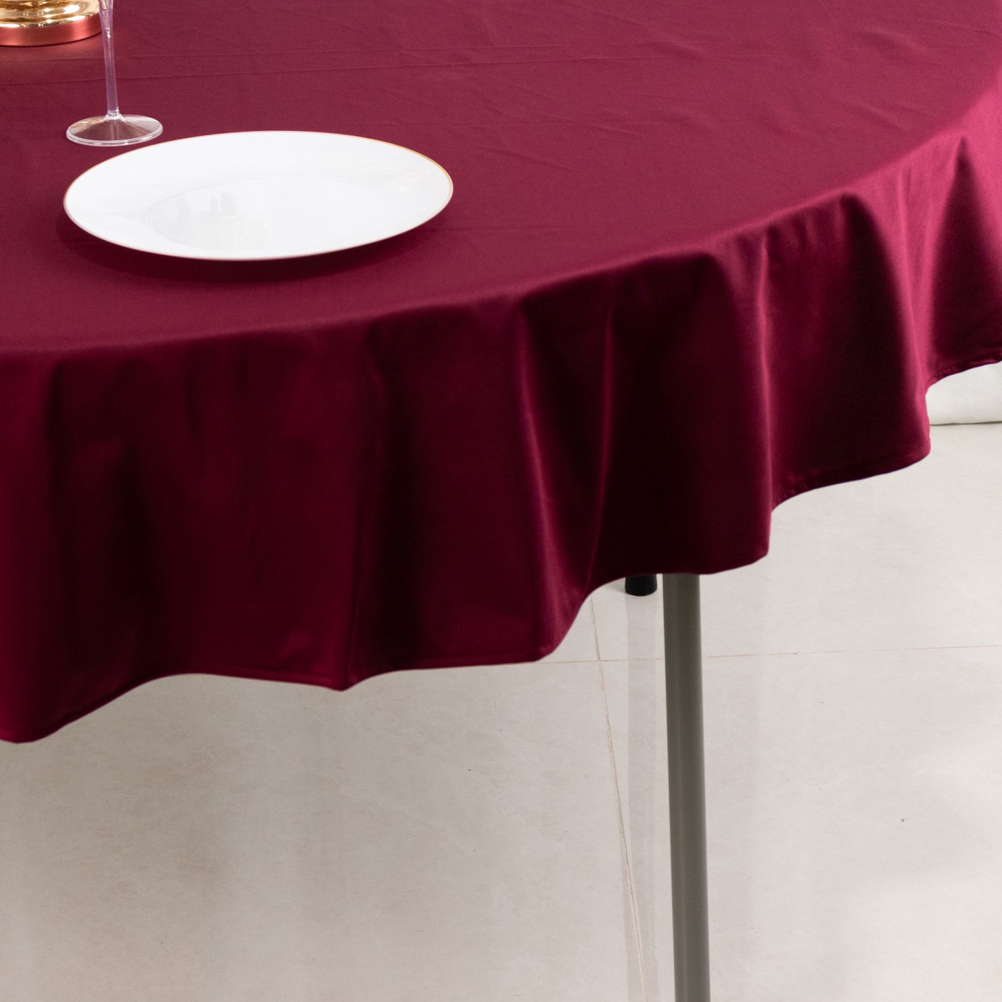 70" Burgundy Premium Scuba Wrinkle Free Round Tablecloth, Scuba Polyester Tablecloth