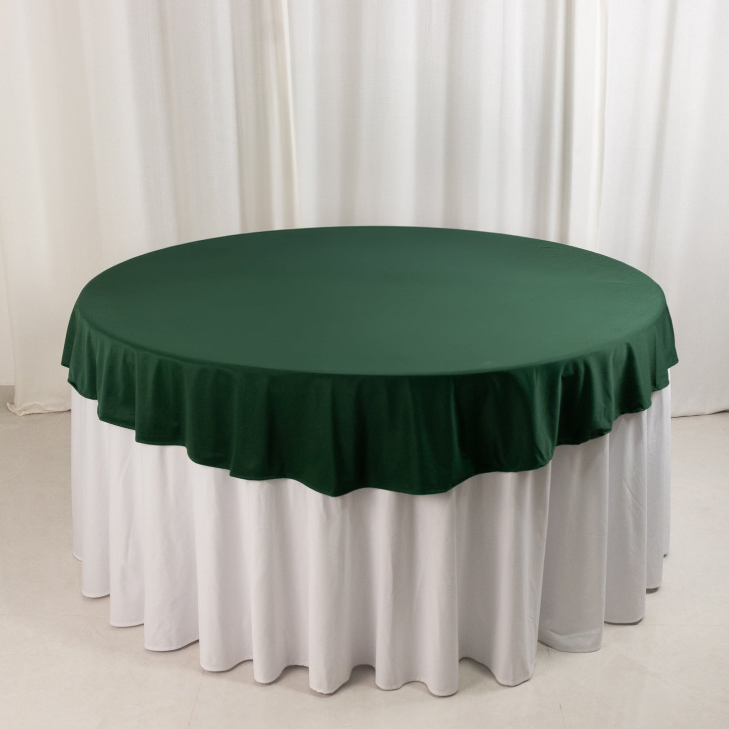 70" Hunter Emerald Green Premium Scuba Wrinkle Free Round Tablecloth, Scuba Polyester Tablecloth